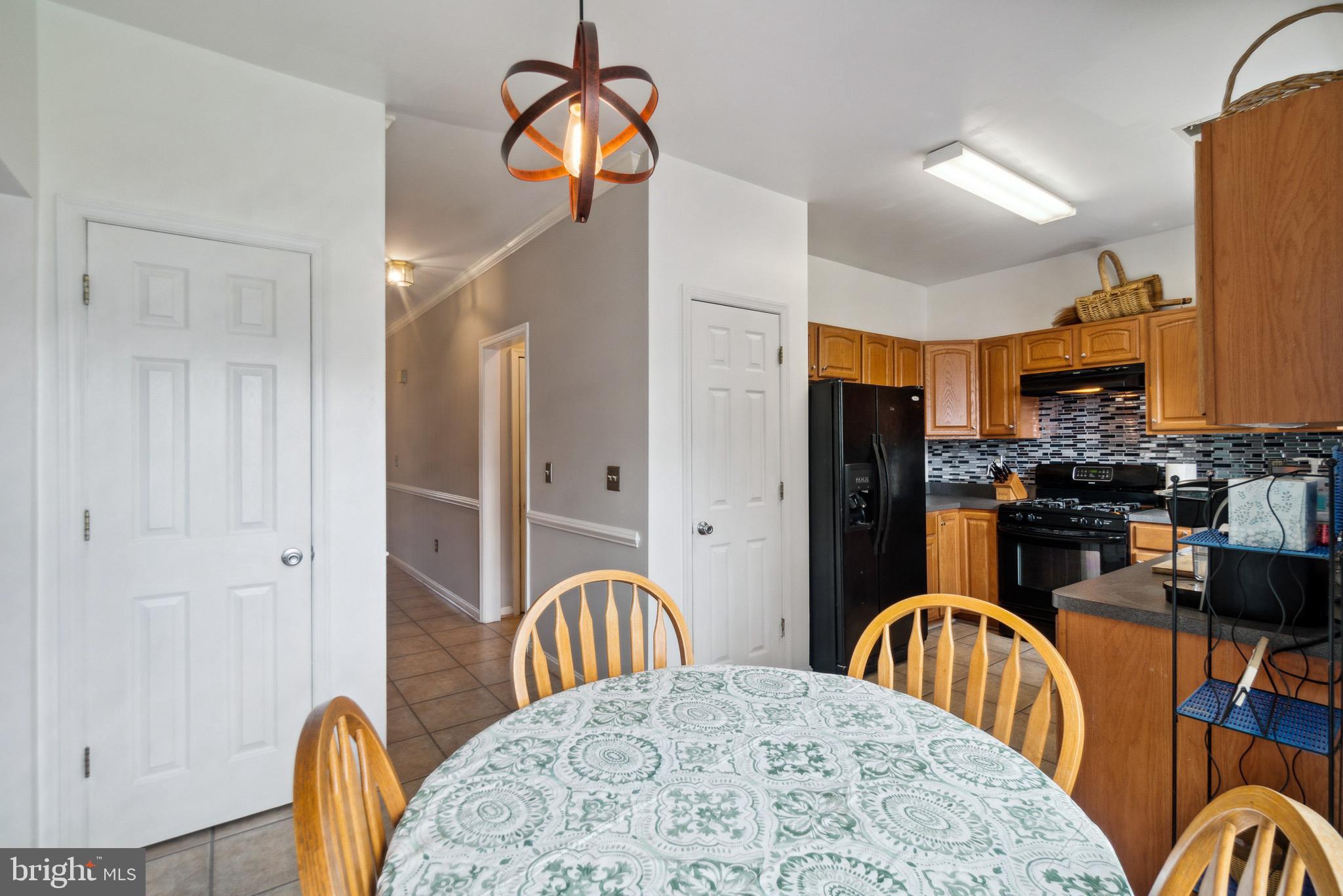 ST CHARLES SUB - WAKEFIELD - Residential