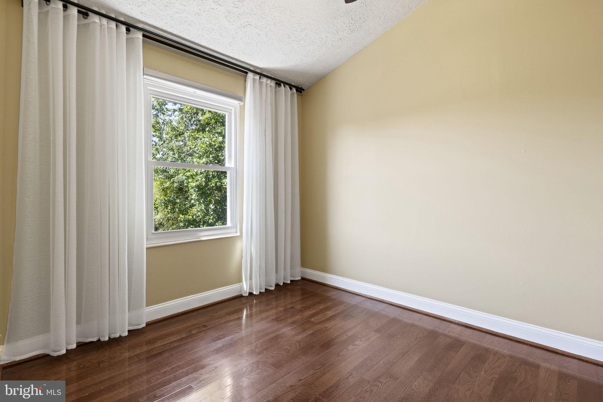 AMBERFIELD - Residential