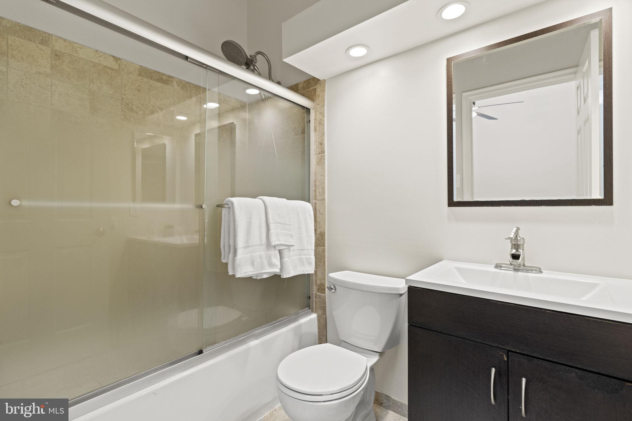 AMBERFIELD - Residential