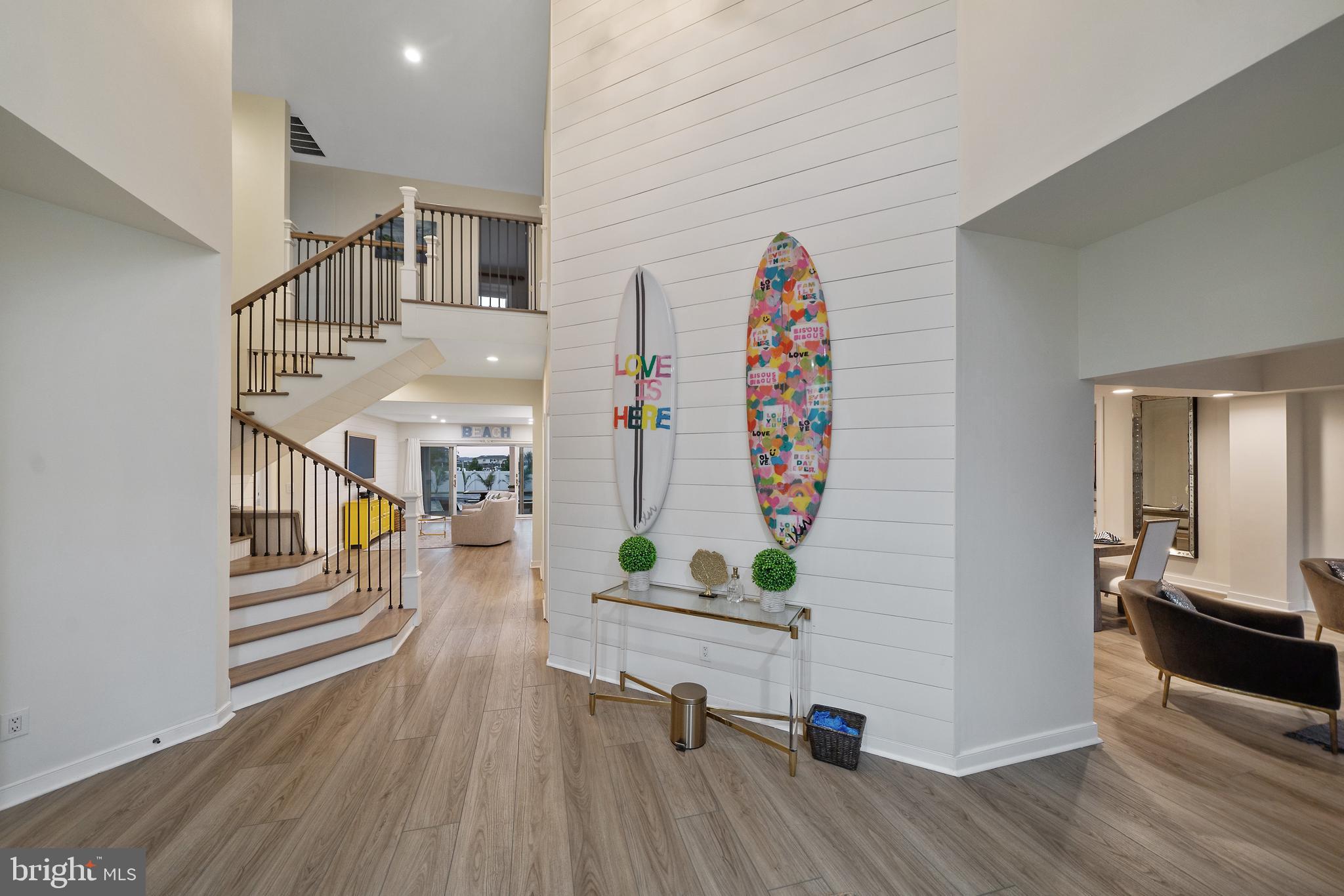 CAPTAINS HILL - Residential