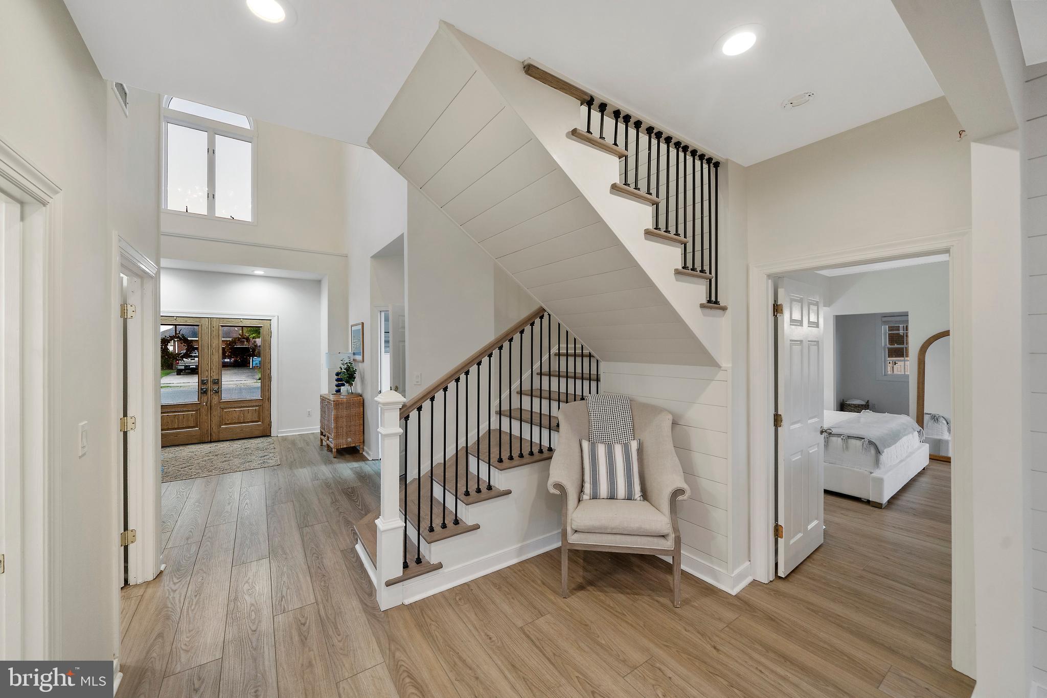 CAPTAINS HILL - Residential