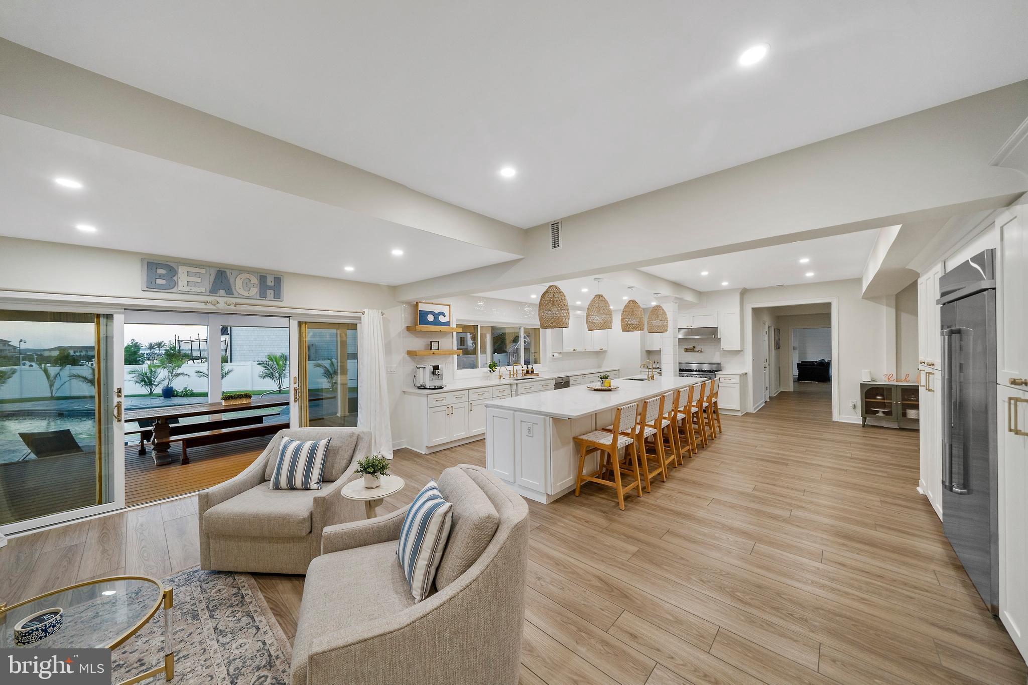 CAPTAINS HILL - Residential