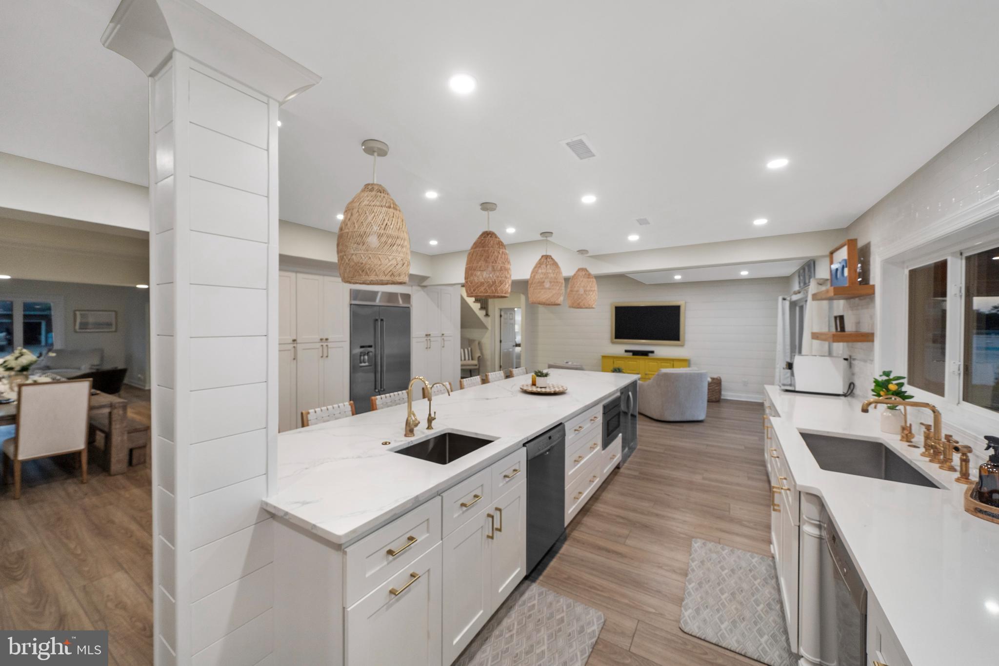 CAPTAINS HILL - Residential