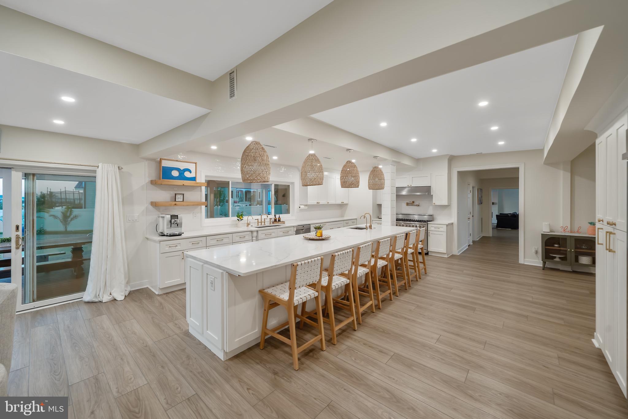 CAPTAINS HILL - Residential