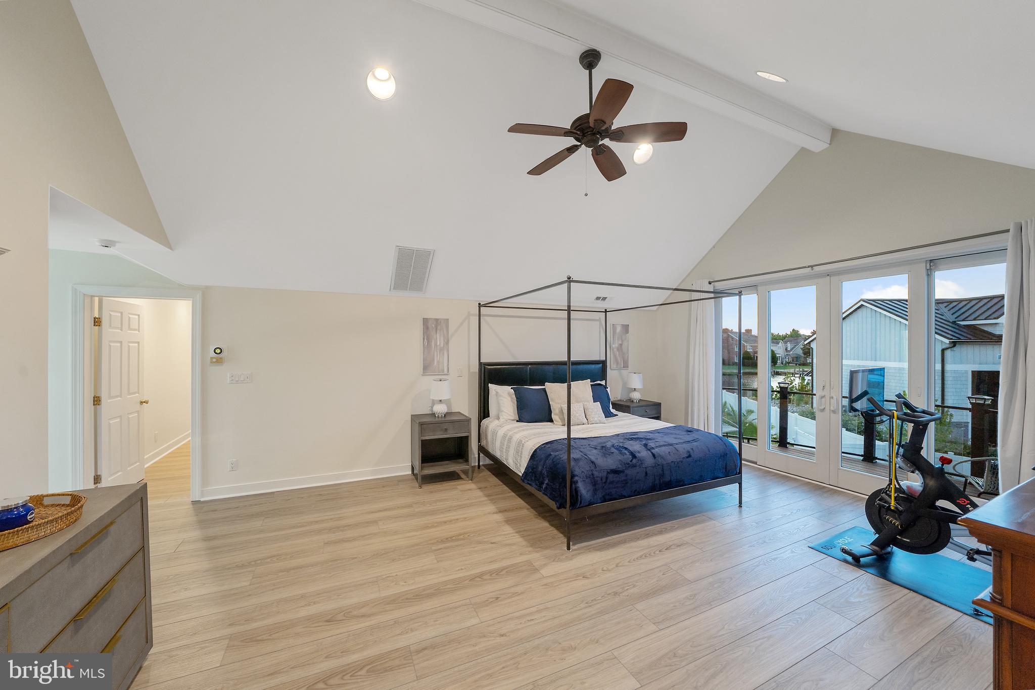 CAPTAINS HILL - Residential