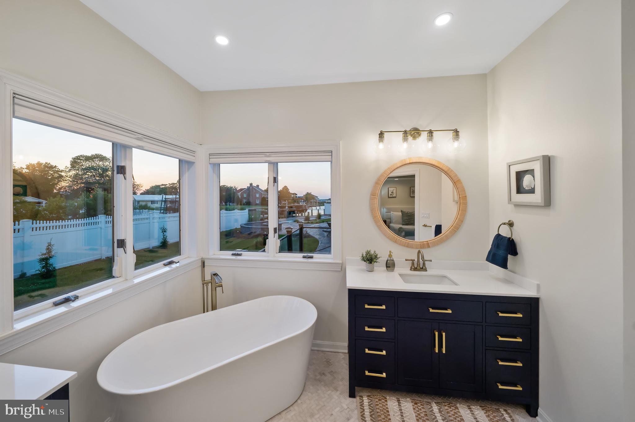 CAPTAINS HILL - Residential