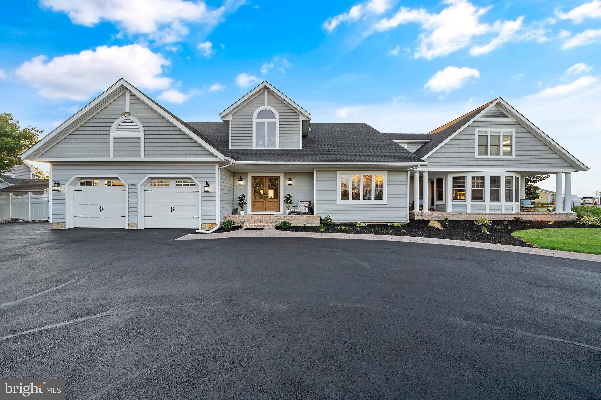 CAPTAINS HILL - Residential