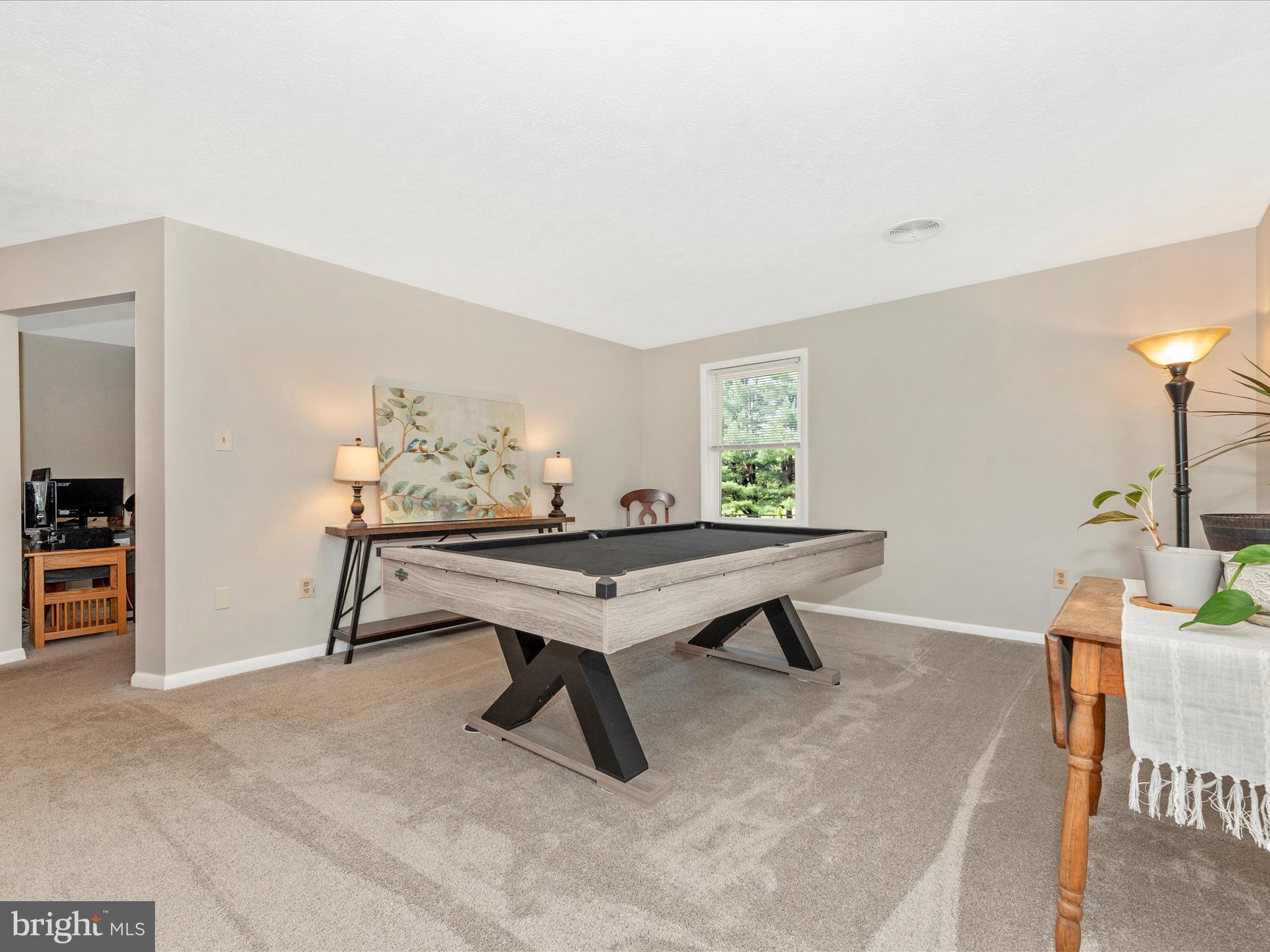 870 RIVER ROAD