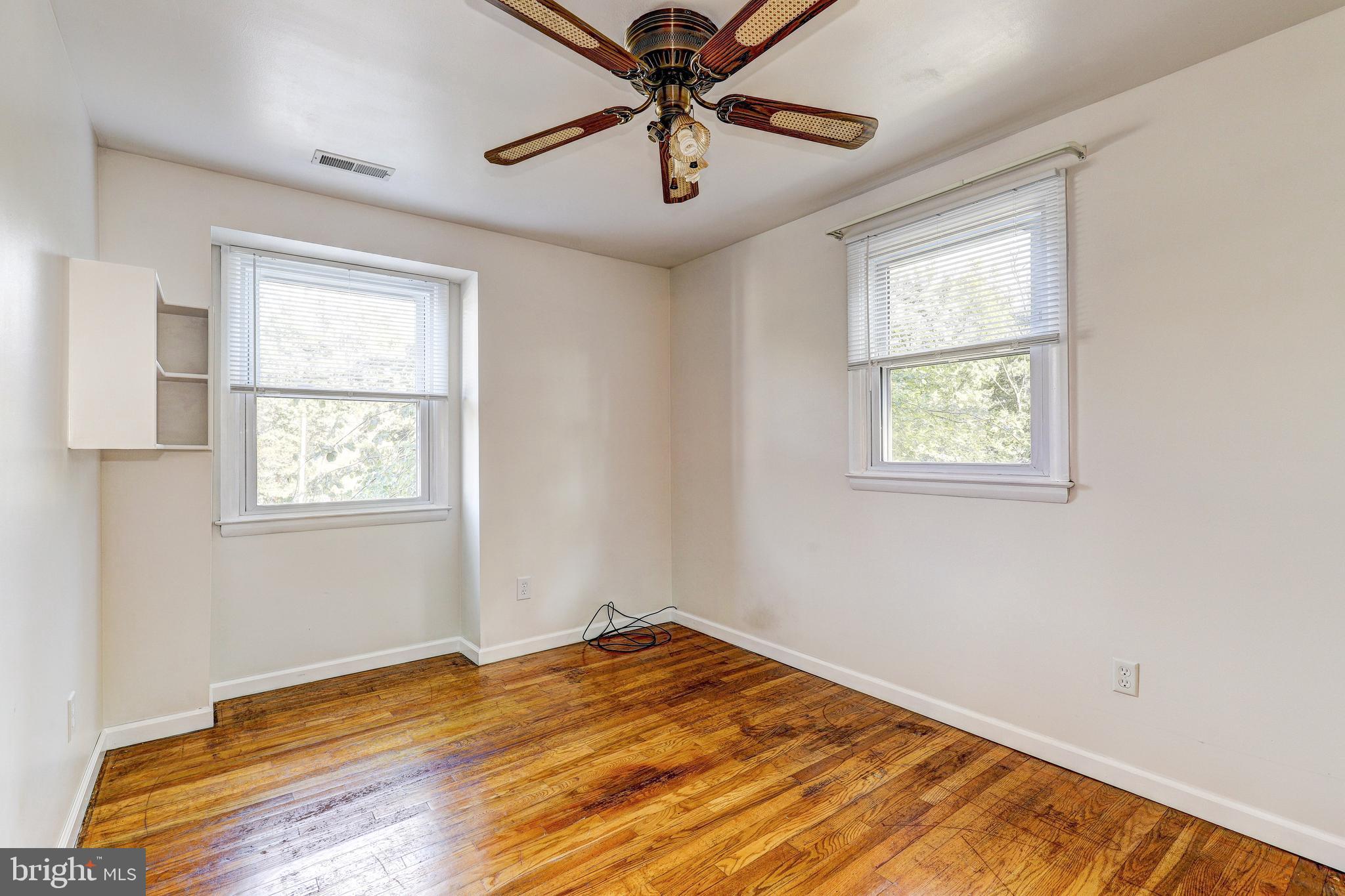 PERRY HALL - Residential