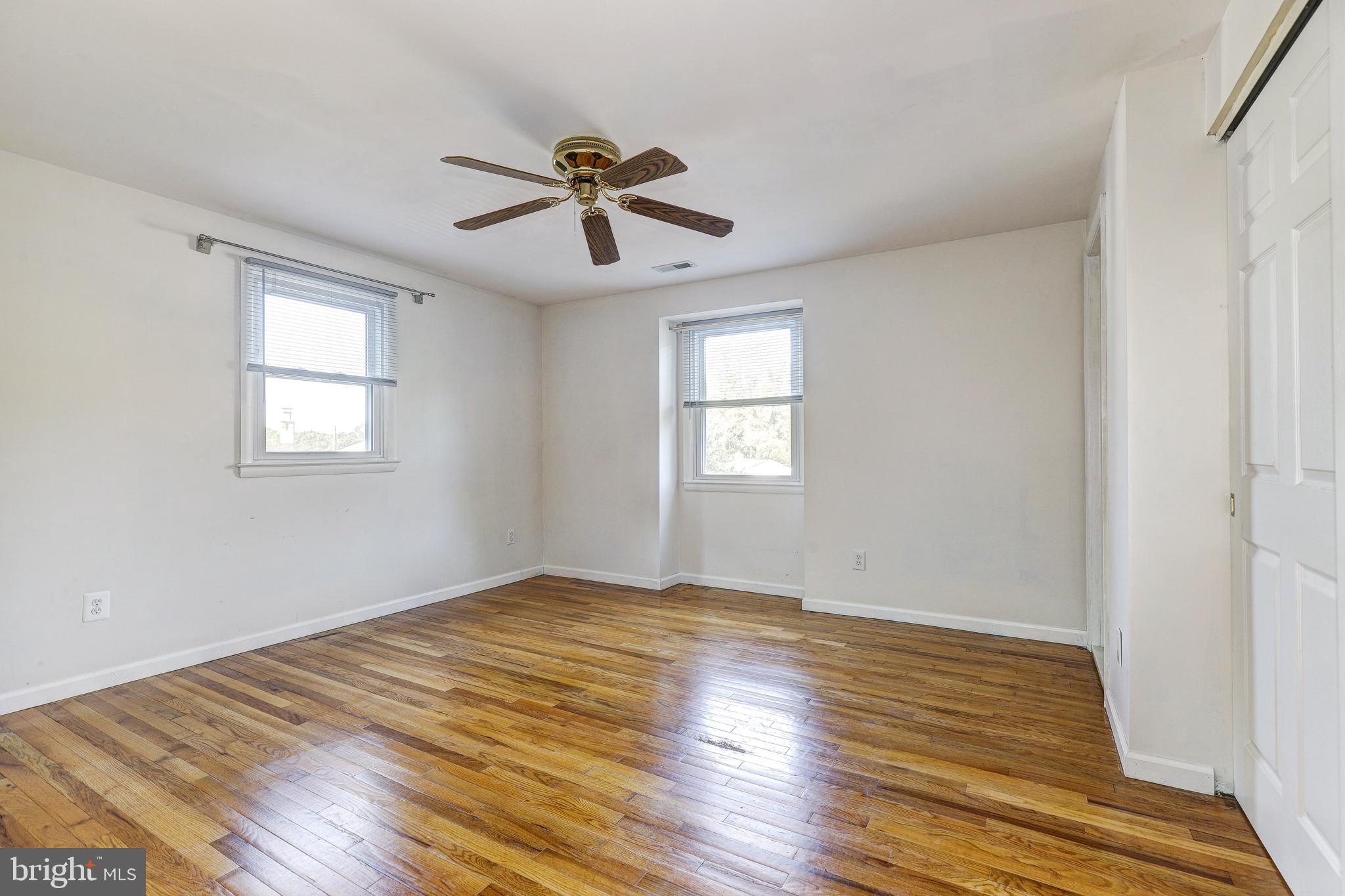 PERRY HALL - Residential