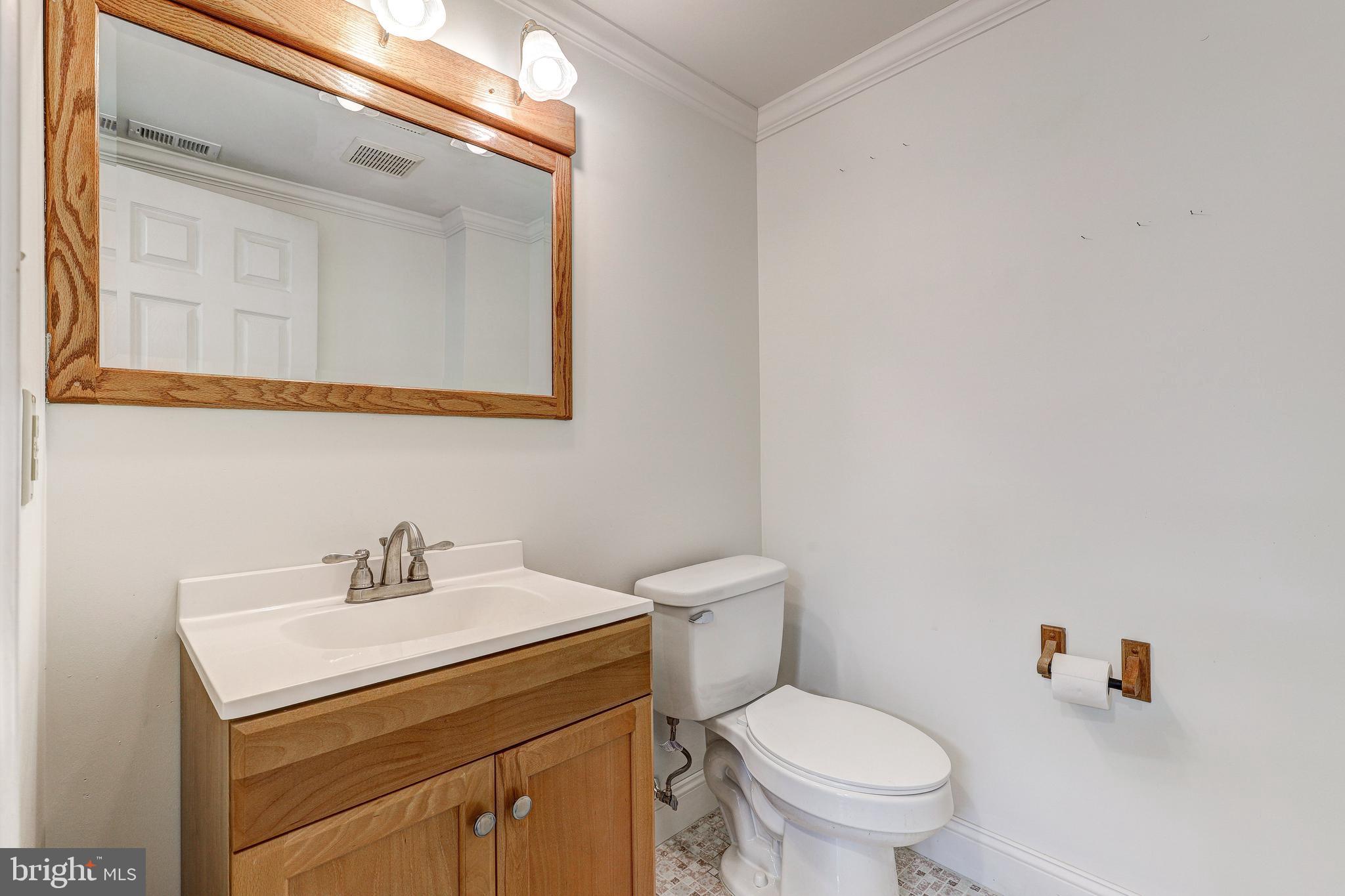 PERRY HALL - Residential