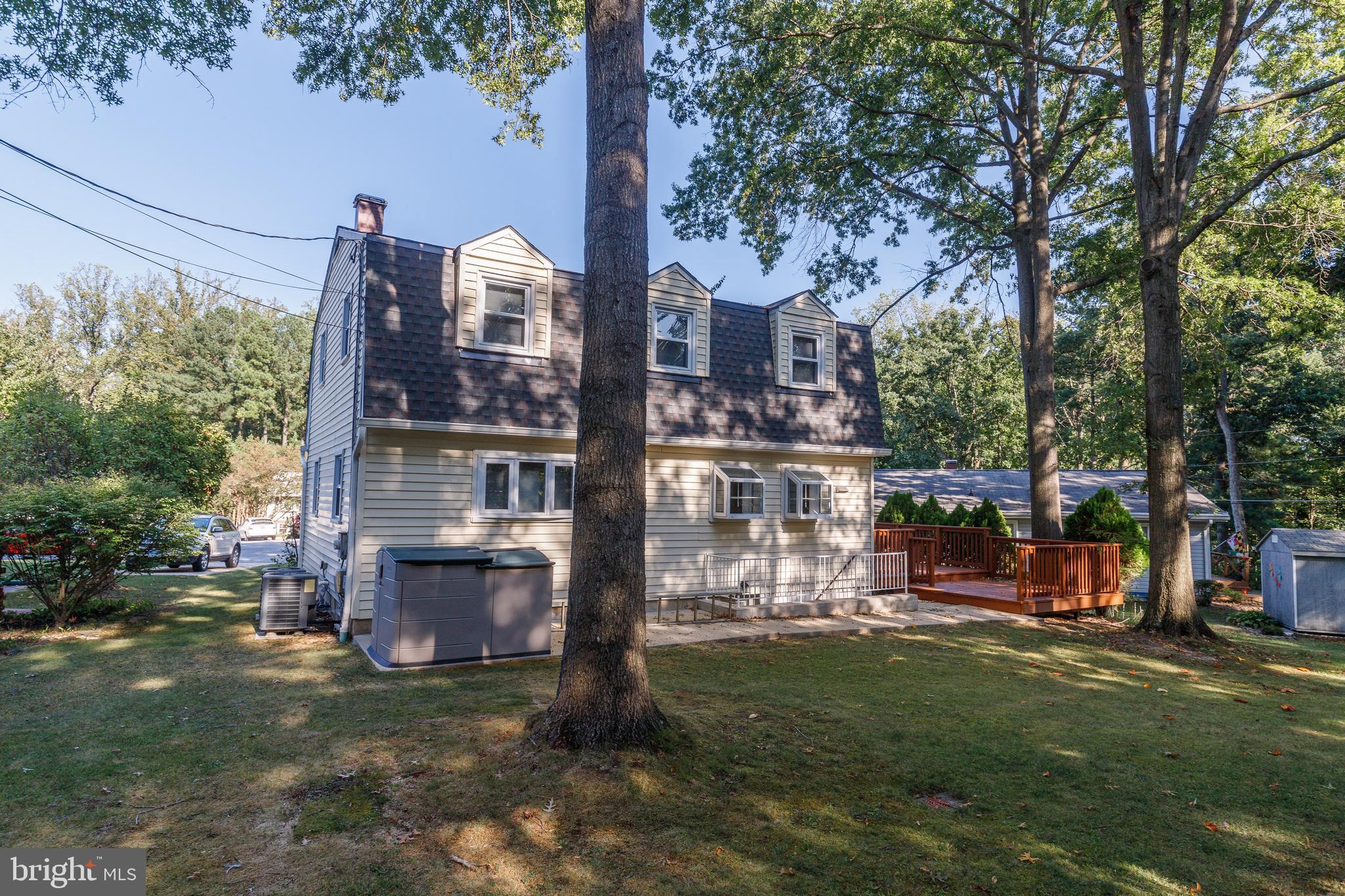 PERRY HALL - Residential