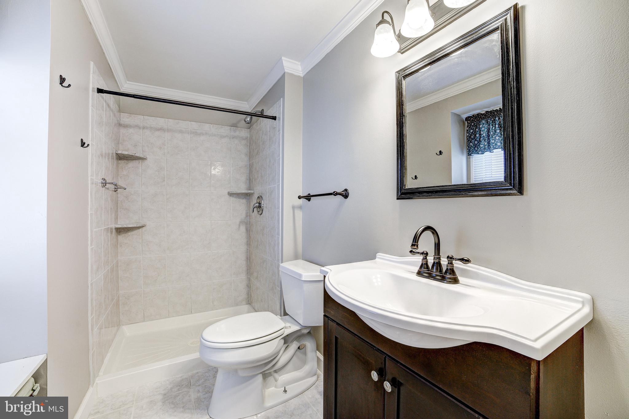 PERRY HALL - Residential