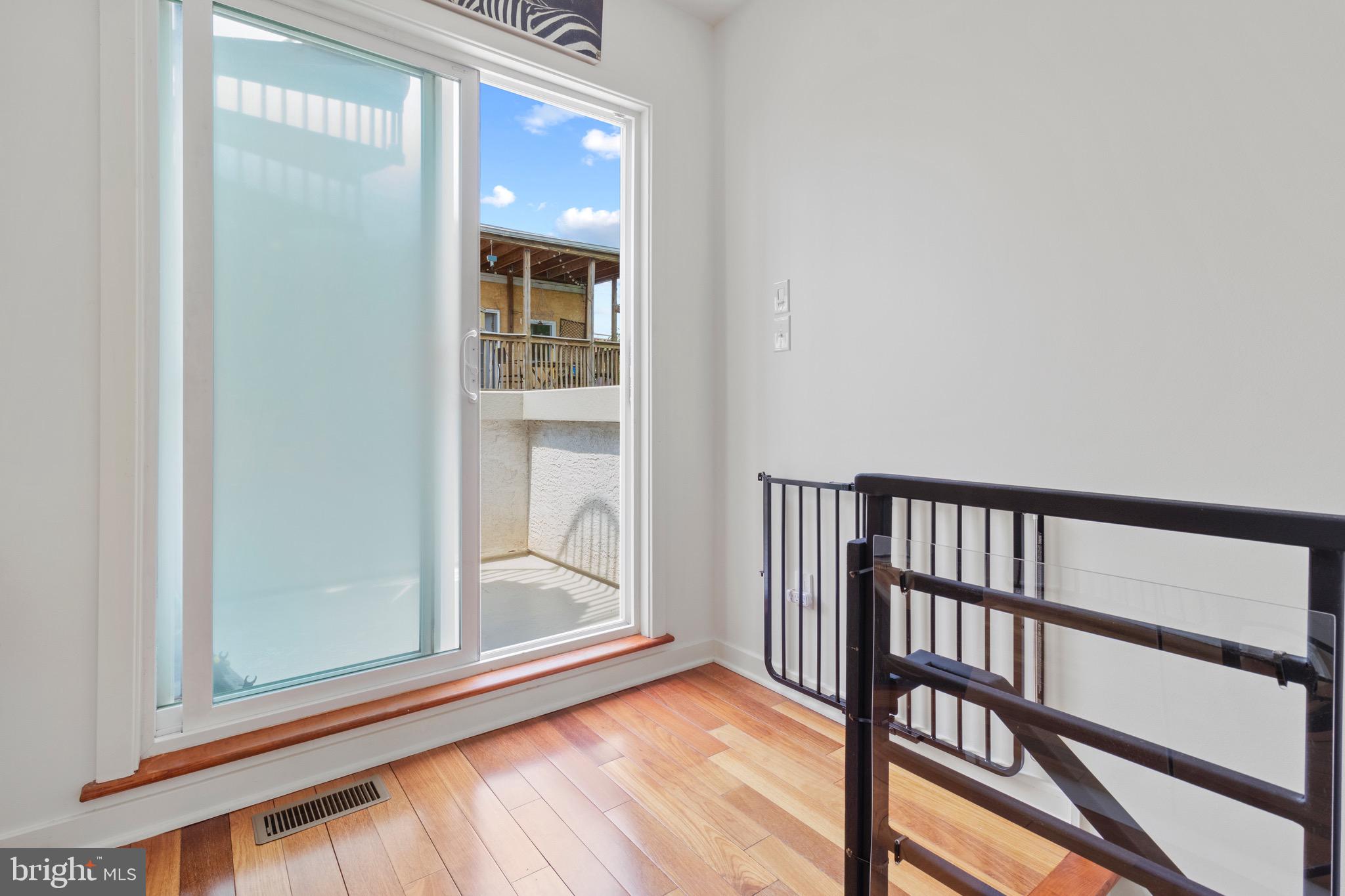 GRADUATE HOSPITAL - Residential