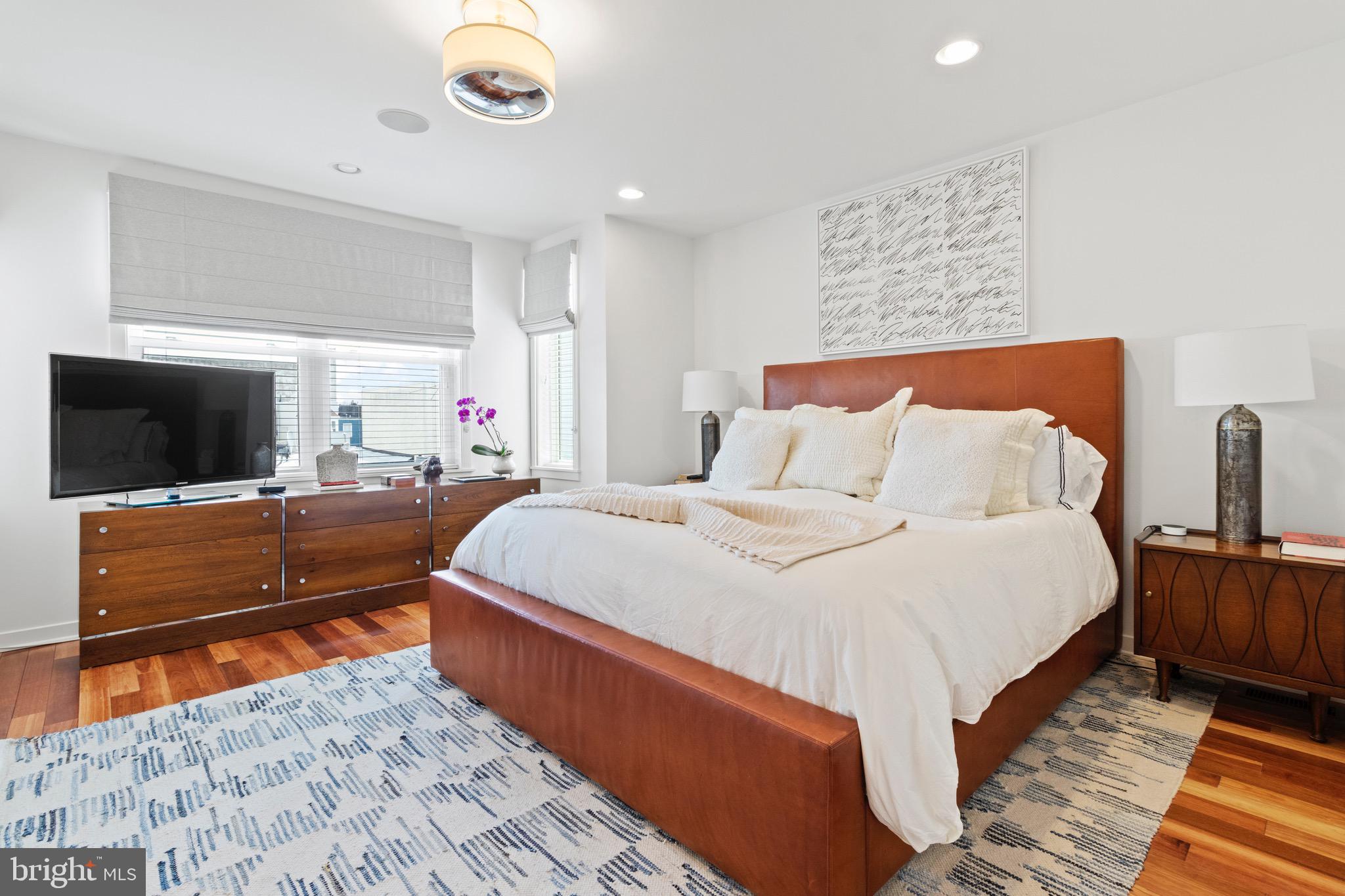 GRADUATE HOSPITAL - Residential