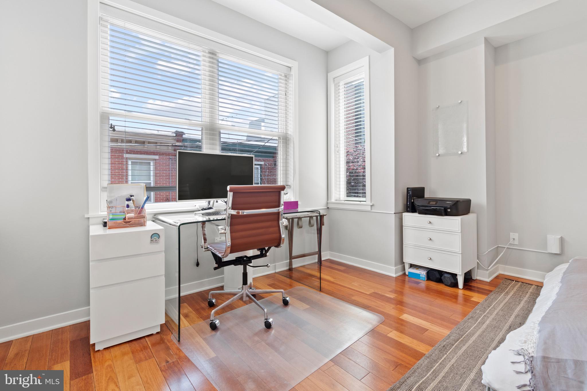 GRADUATE HOSPITAL - Residential