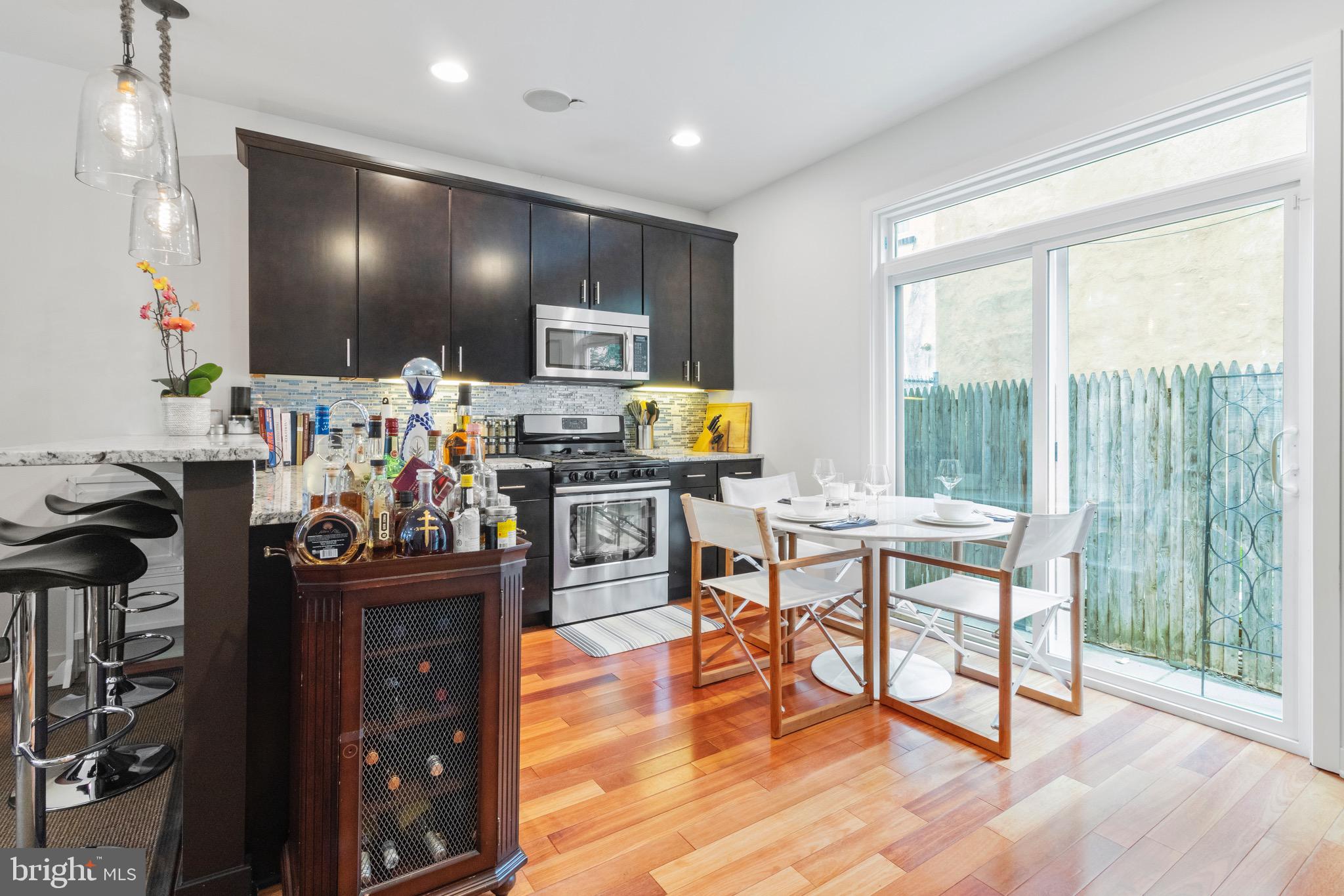 GRADUATE HOSPITAL - Residential