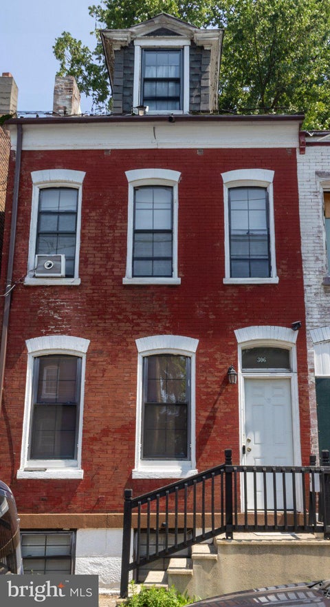 Homes For Sale - 306 W Hanover Street<br/> TRENTON, NJ 08618