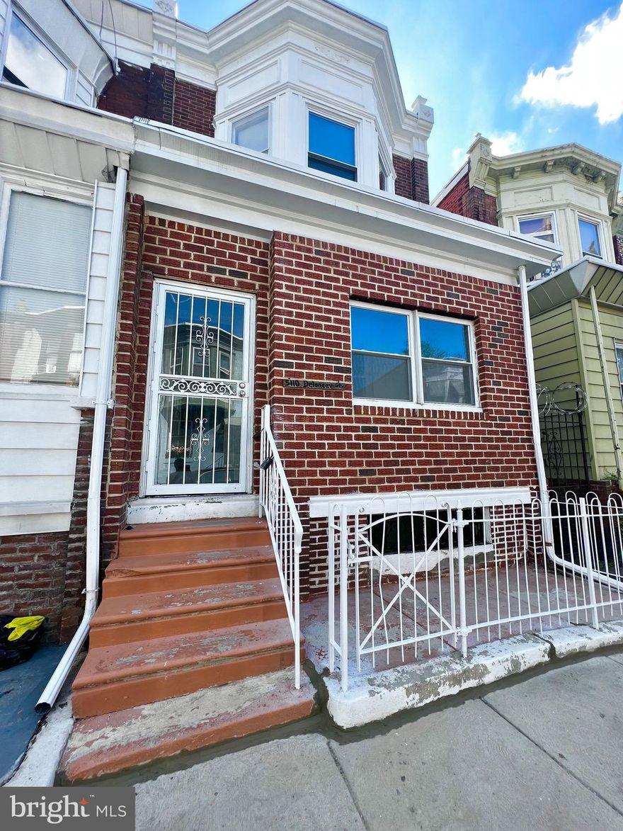 Welcome to the newest, most beautiful and spacious University City property on the market! Now available for rent is this charming 3-bed, 1.5-bath gem located just outside of Philadelphia’s most bustling and culturally diverse area. Great lighting throughout! Washer and dryer included! Close to public transportation! Great location!