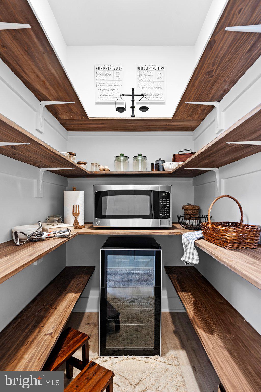 HIGH ACRES - Residential