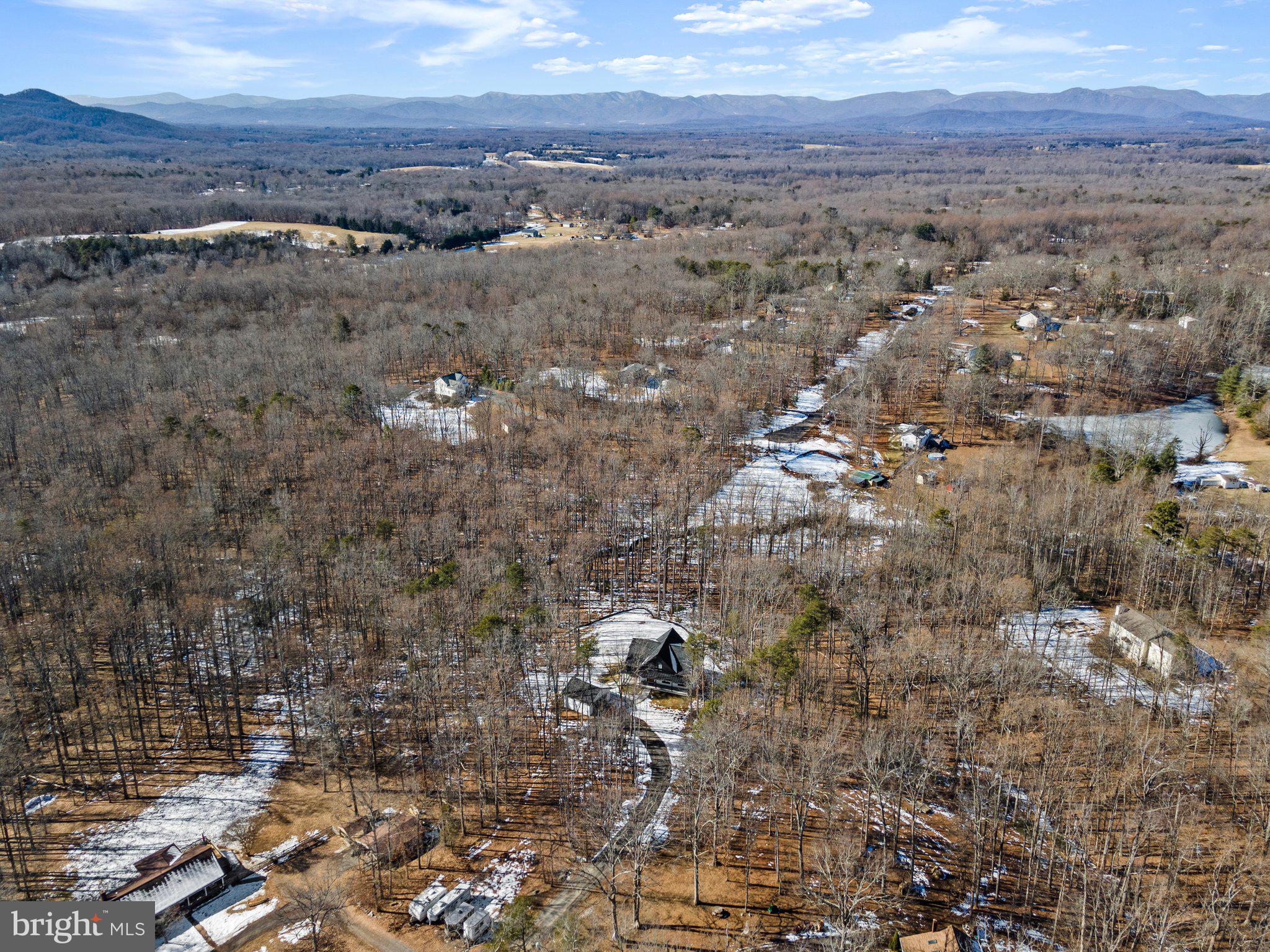 HIGH ACRES - Residential