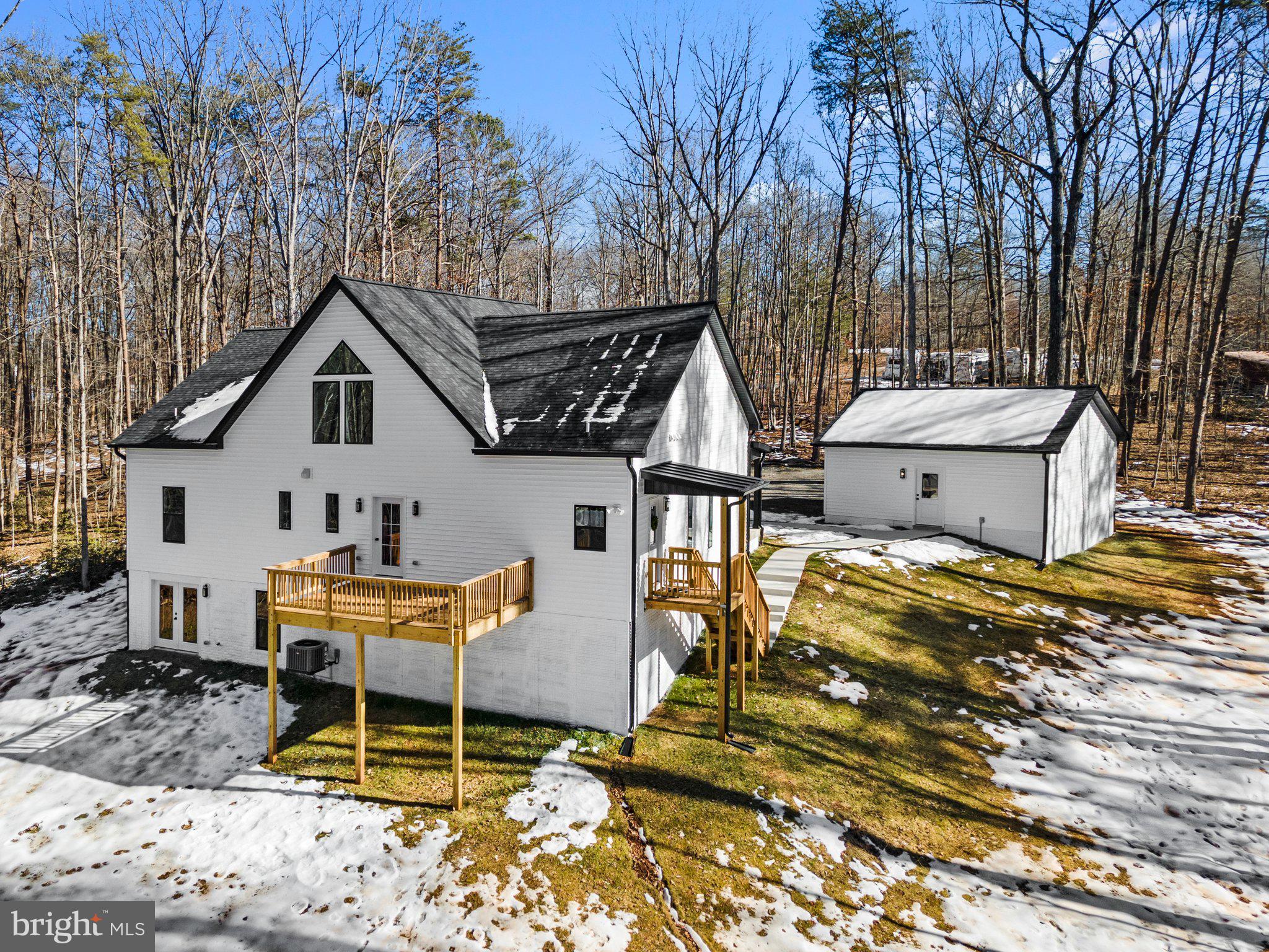 HIGH ACRES - Residential