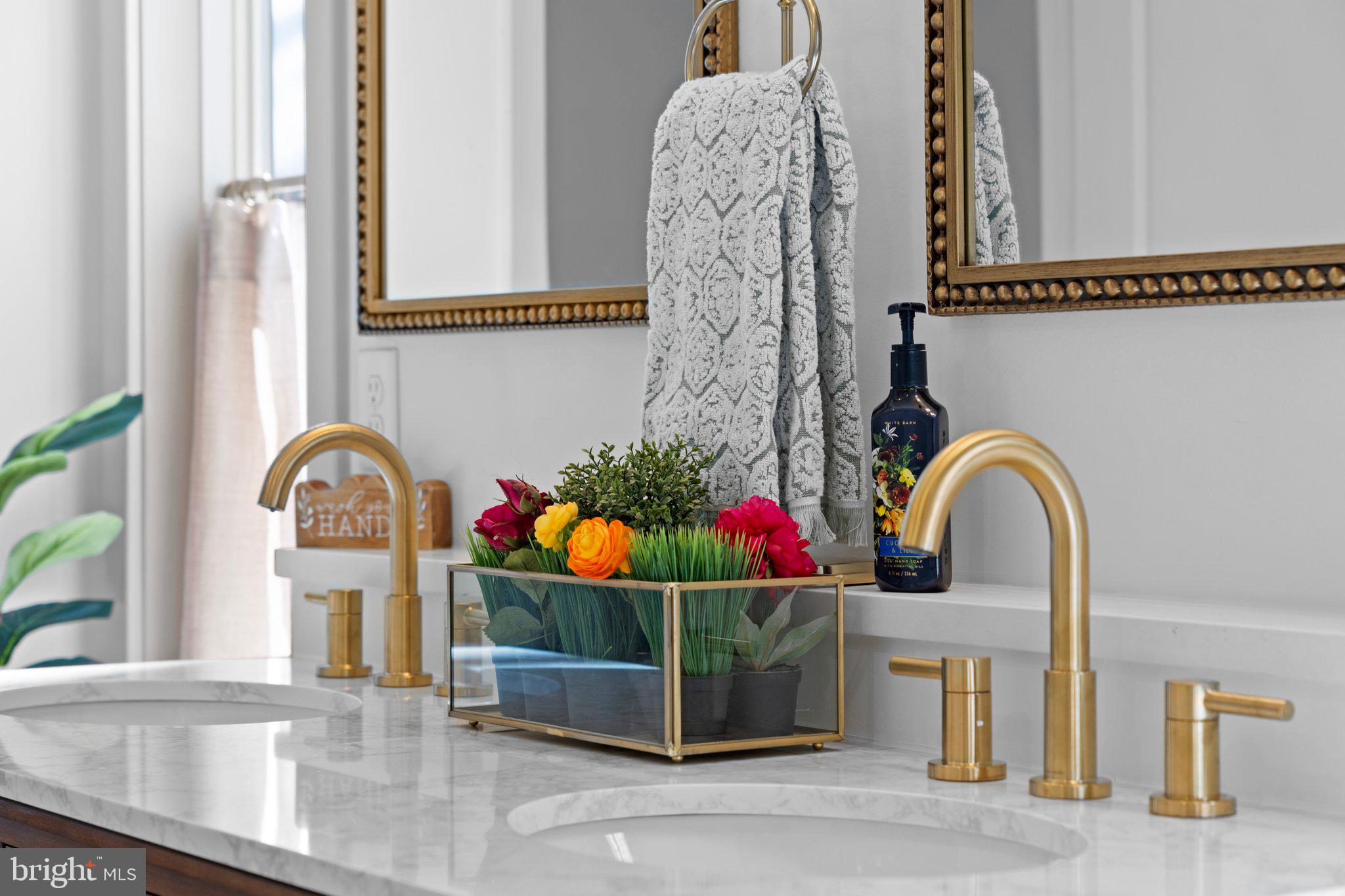 HIGH ACRES - Residential