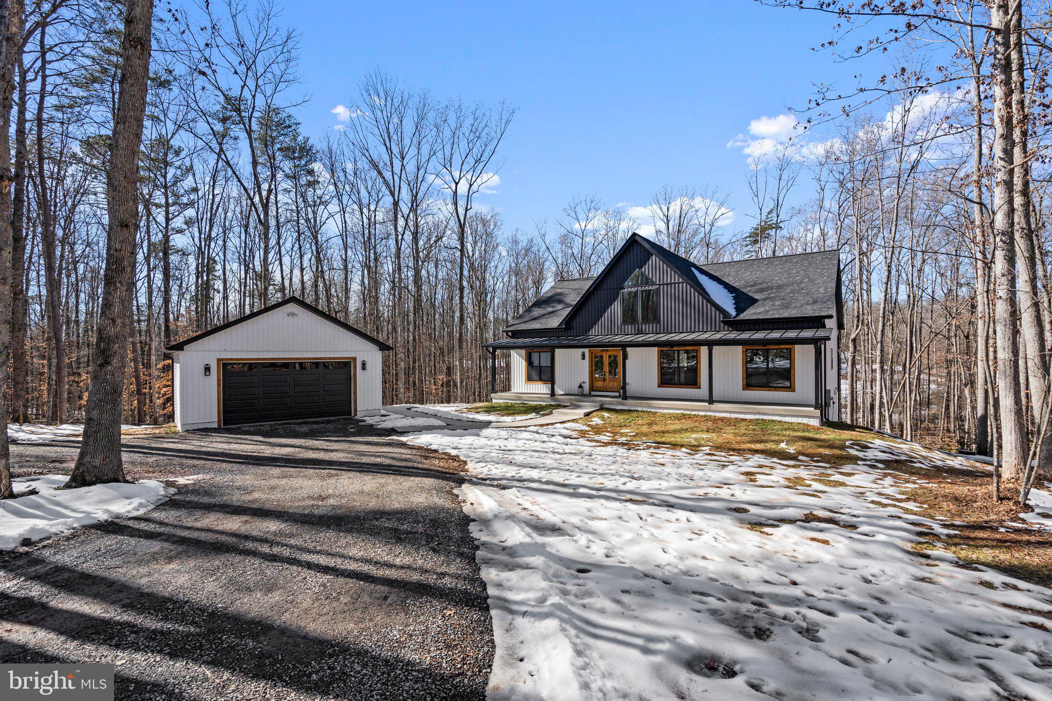 HIGH ACRES - Residential