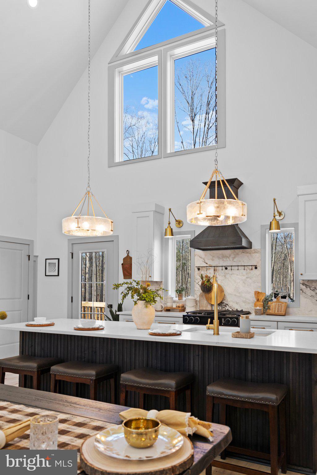 HIGH ACRES - Residential