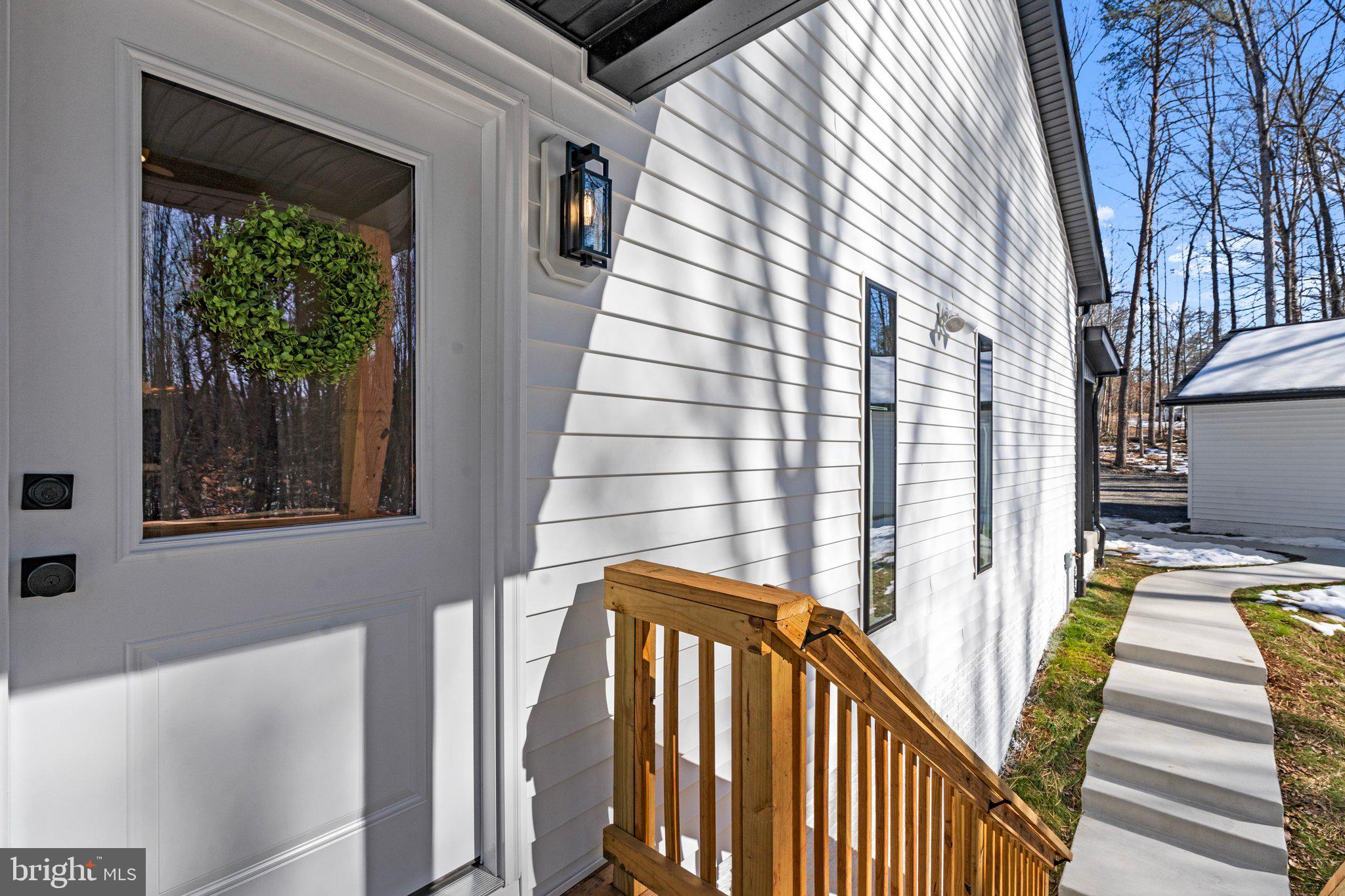 HIGH ACRES - Residential