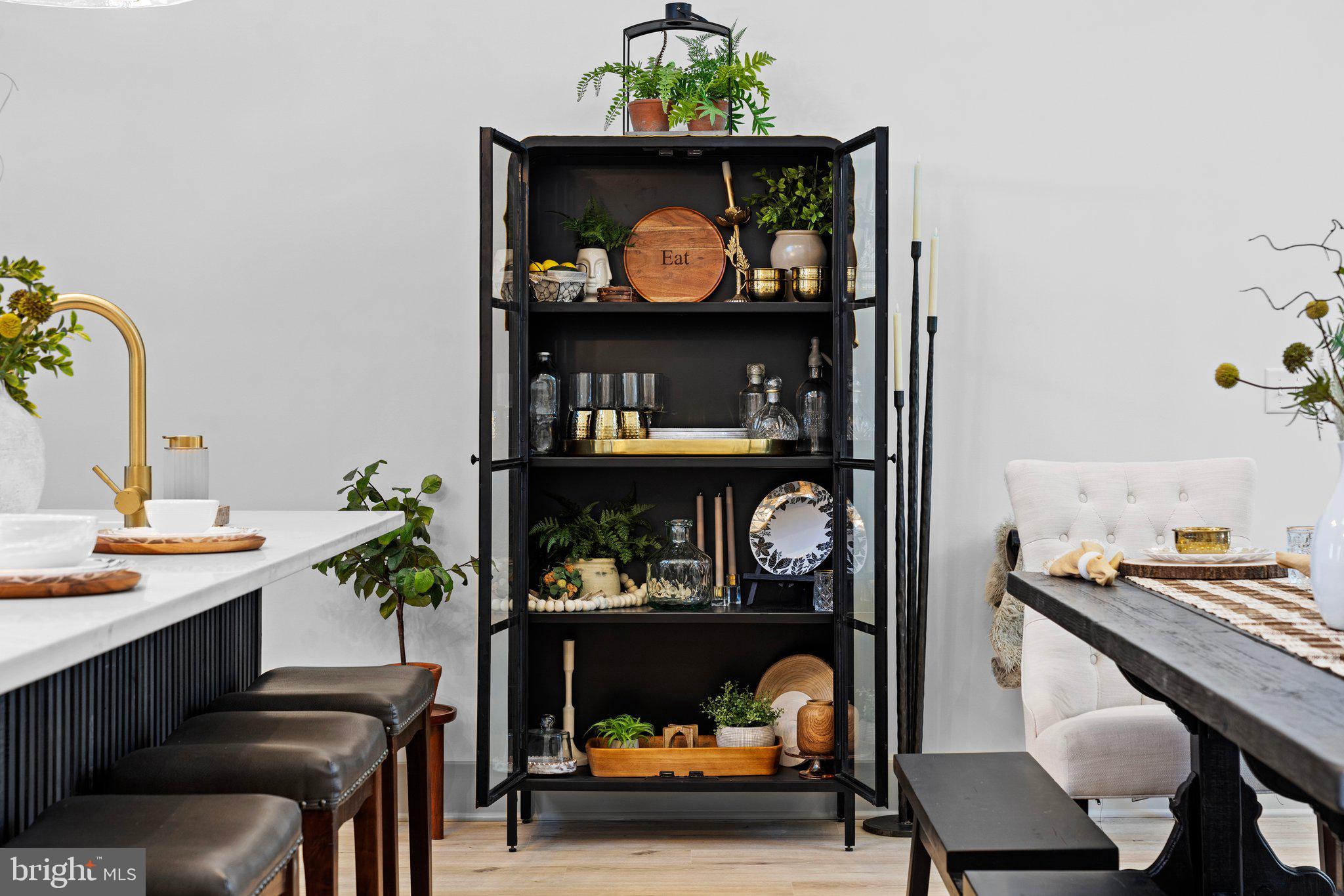 HIGH ACRES - Residential