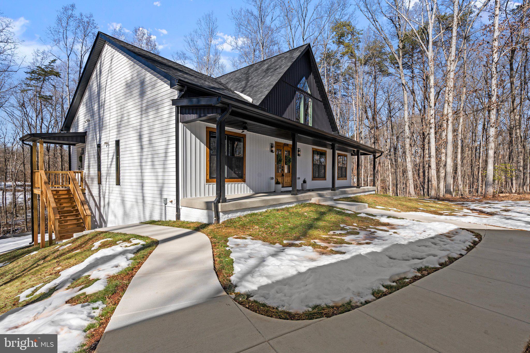 HIGH ACRES - Residential