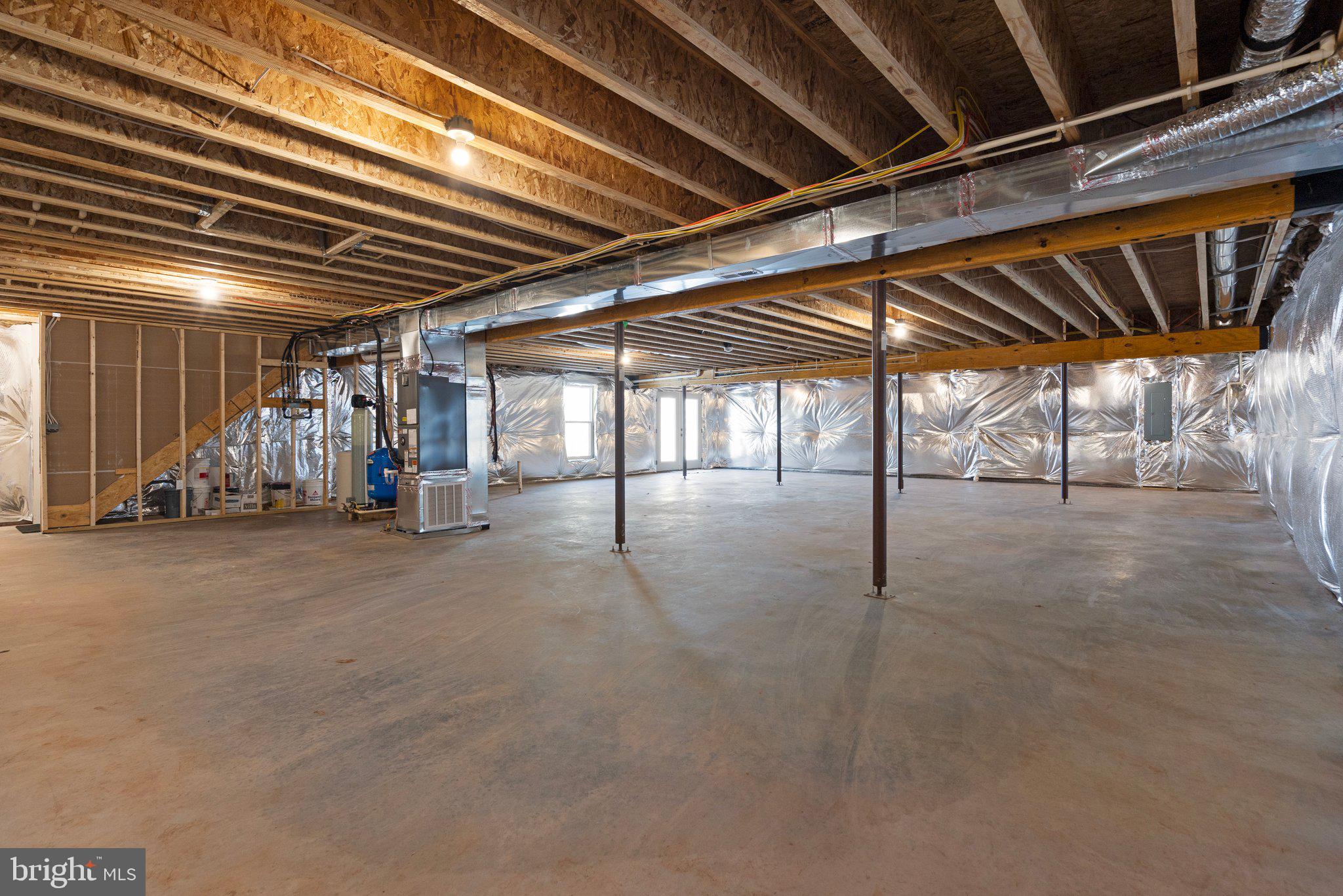 HIGH ACRES - Residential