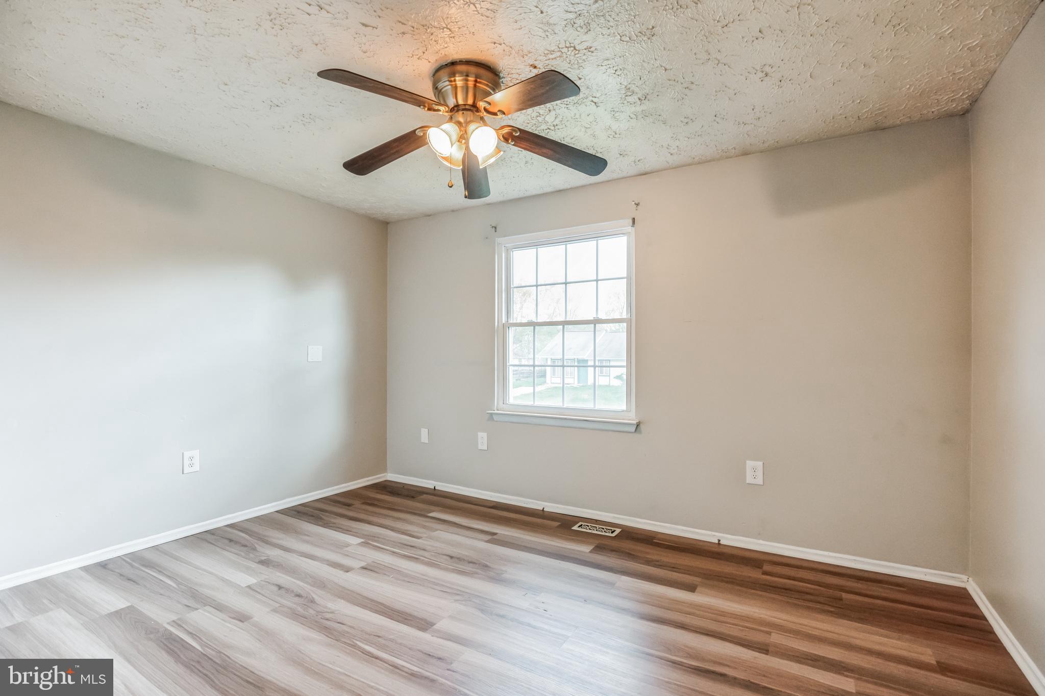 ST CHARLES WAKEFIELD - Residential