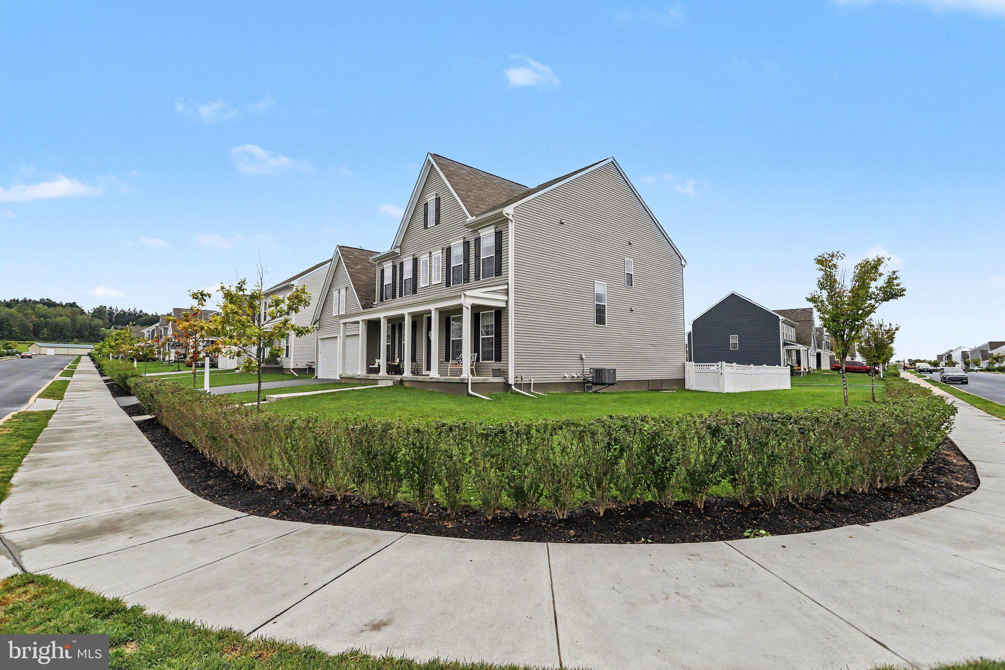 1233 INNOX ROAD