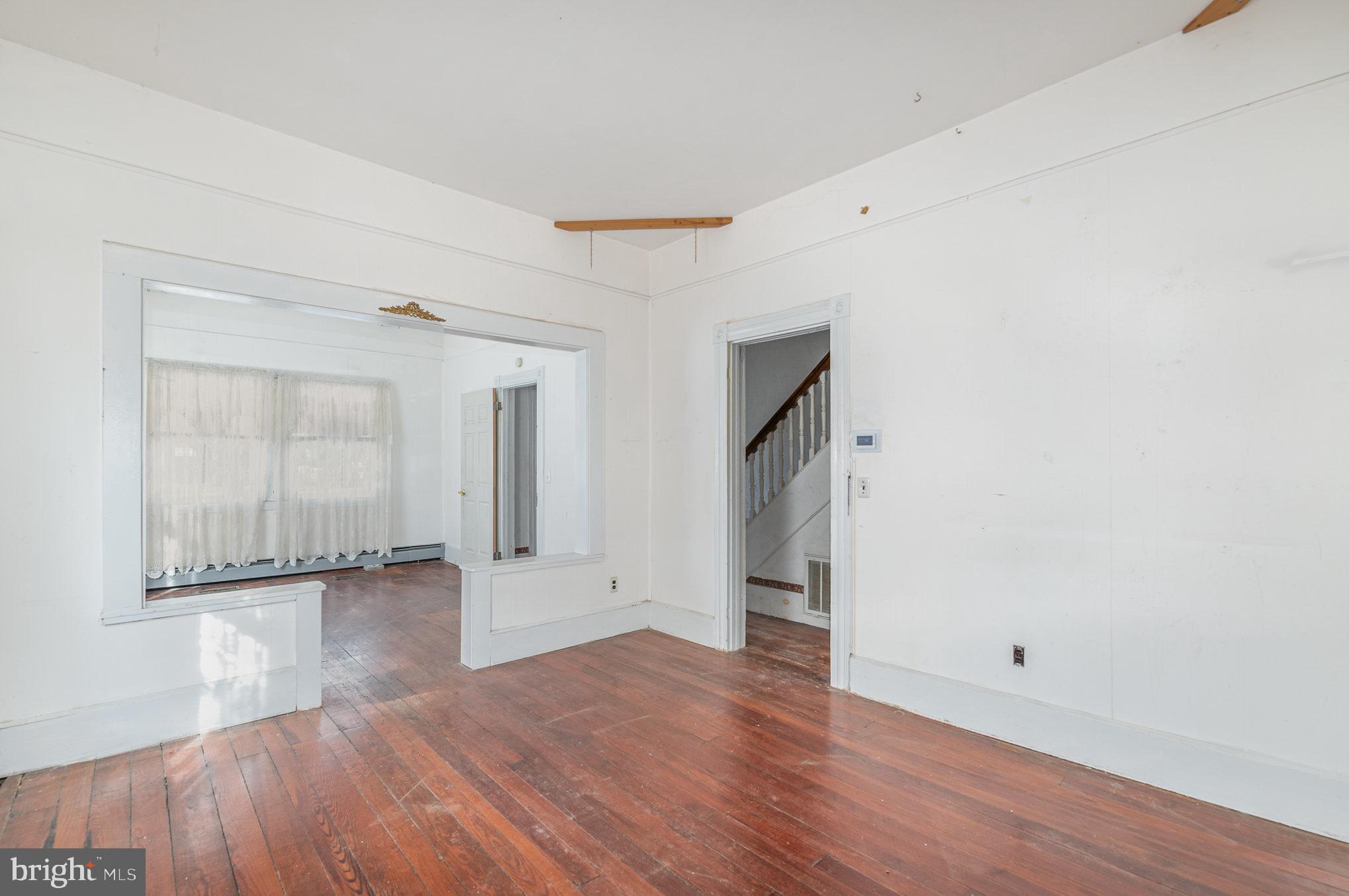 201 N UNION AVENUE