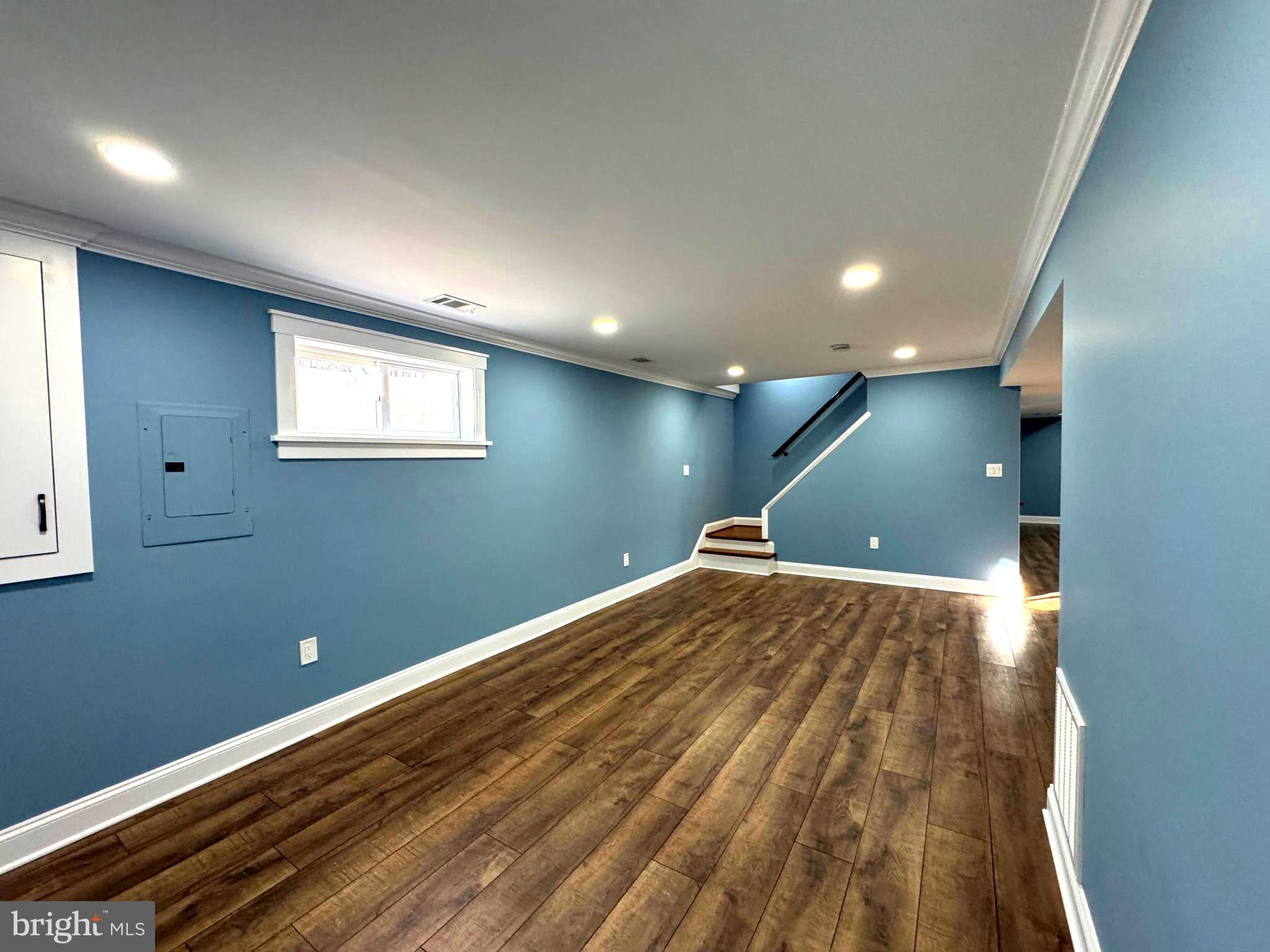 CLARKSBURG OUTSIDE - Residential