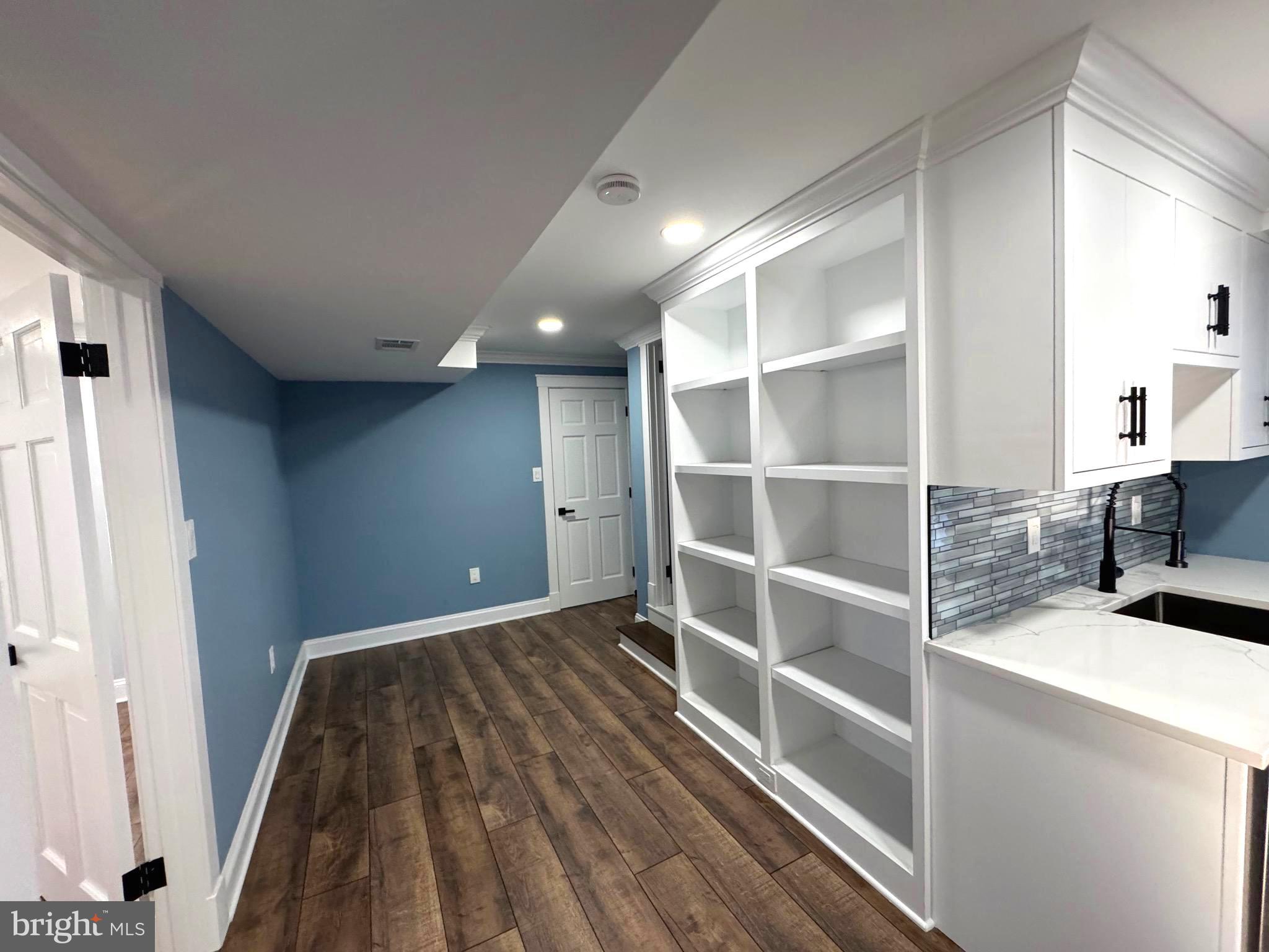 CLARKSBURG OUTSIDE - Residential