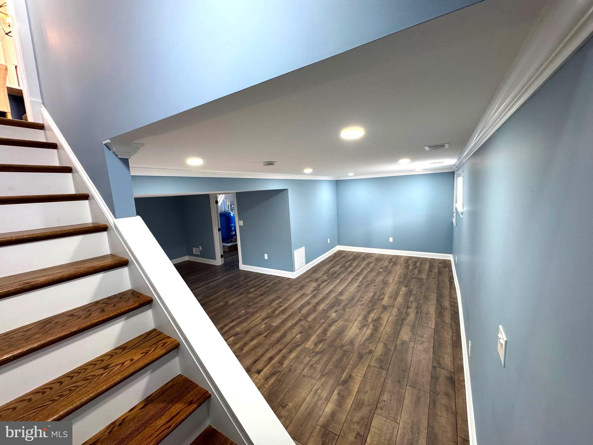 CLARKSBURG OUTSIDE - Residential