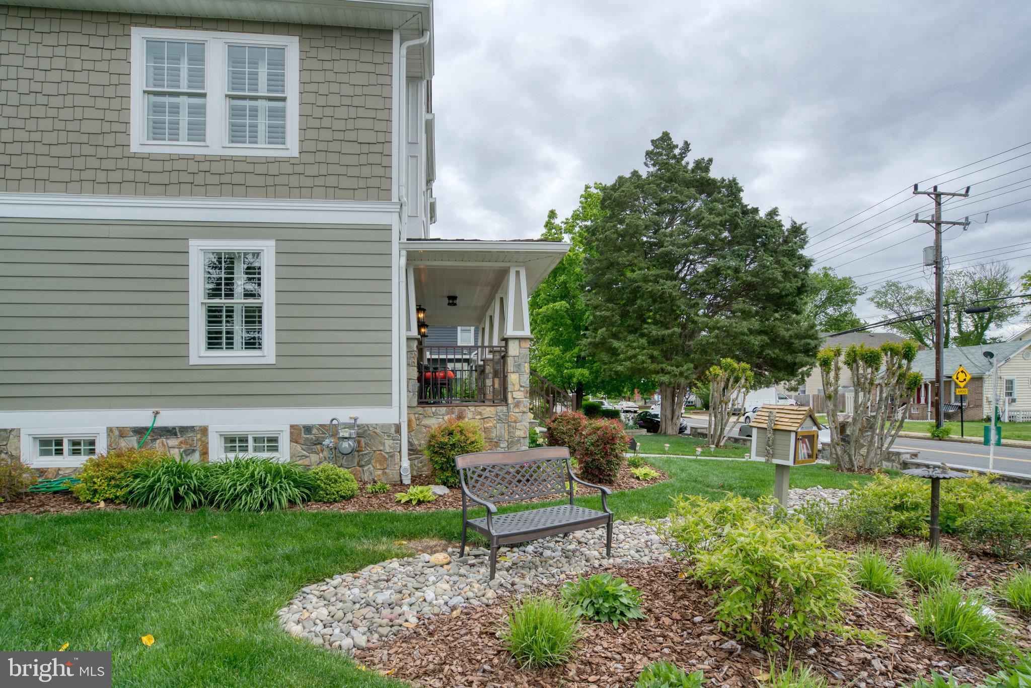 DOUGLAS PARK - Residential