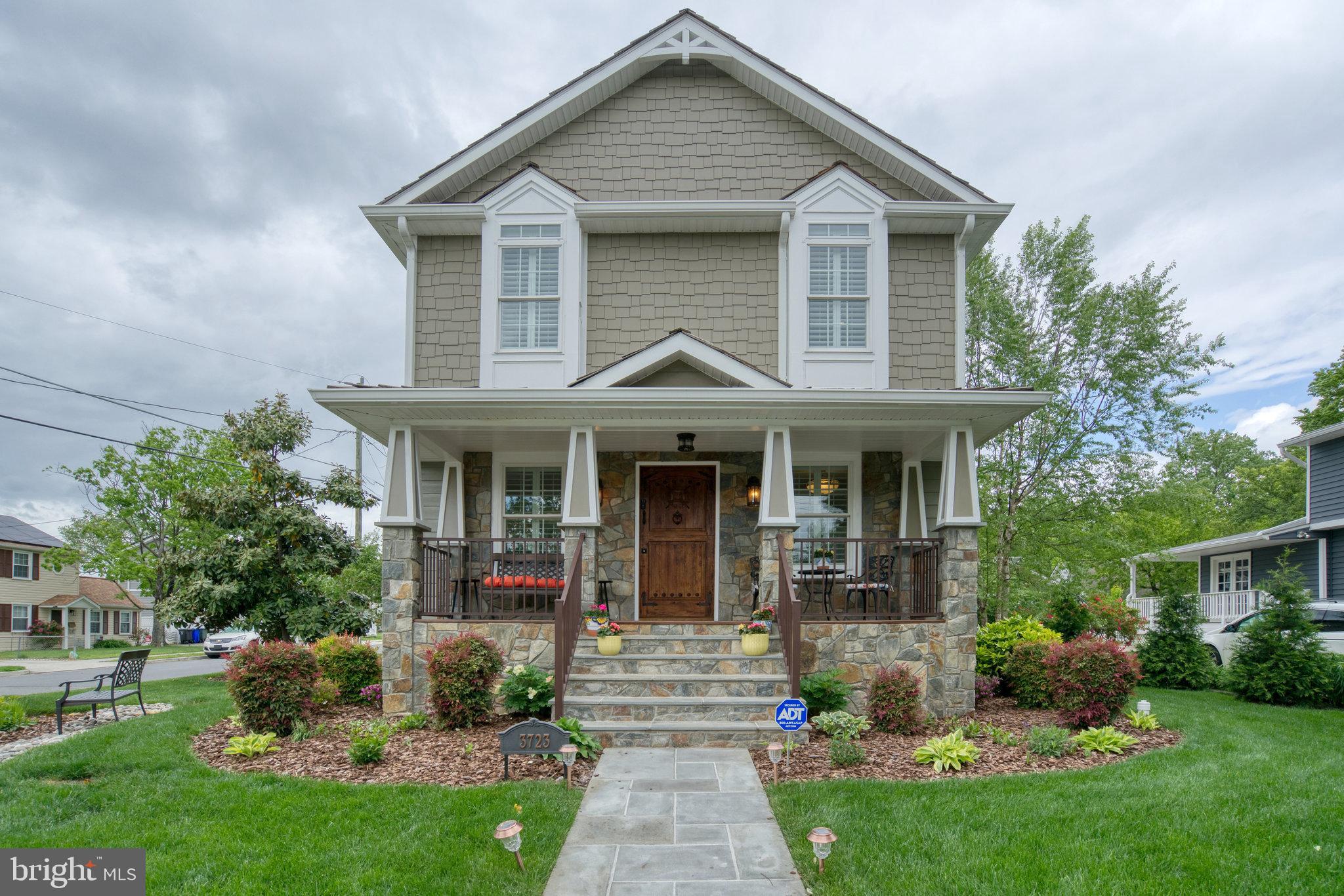 DOUGLAS PARK - Residential