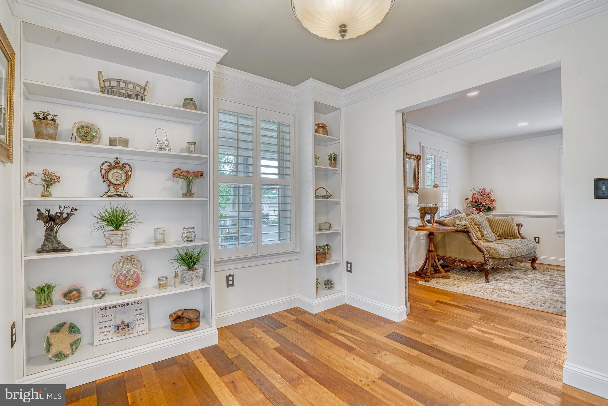 DOUGLAS PARK - Residential