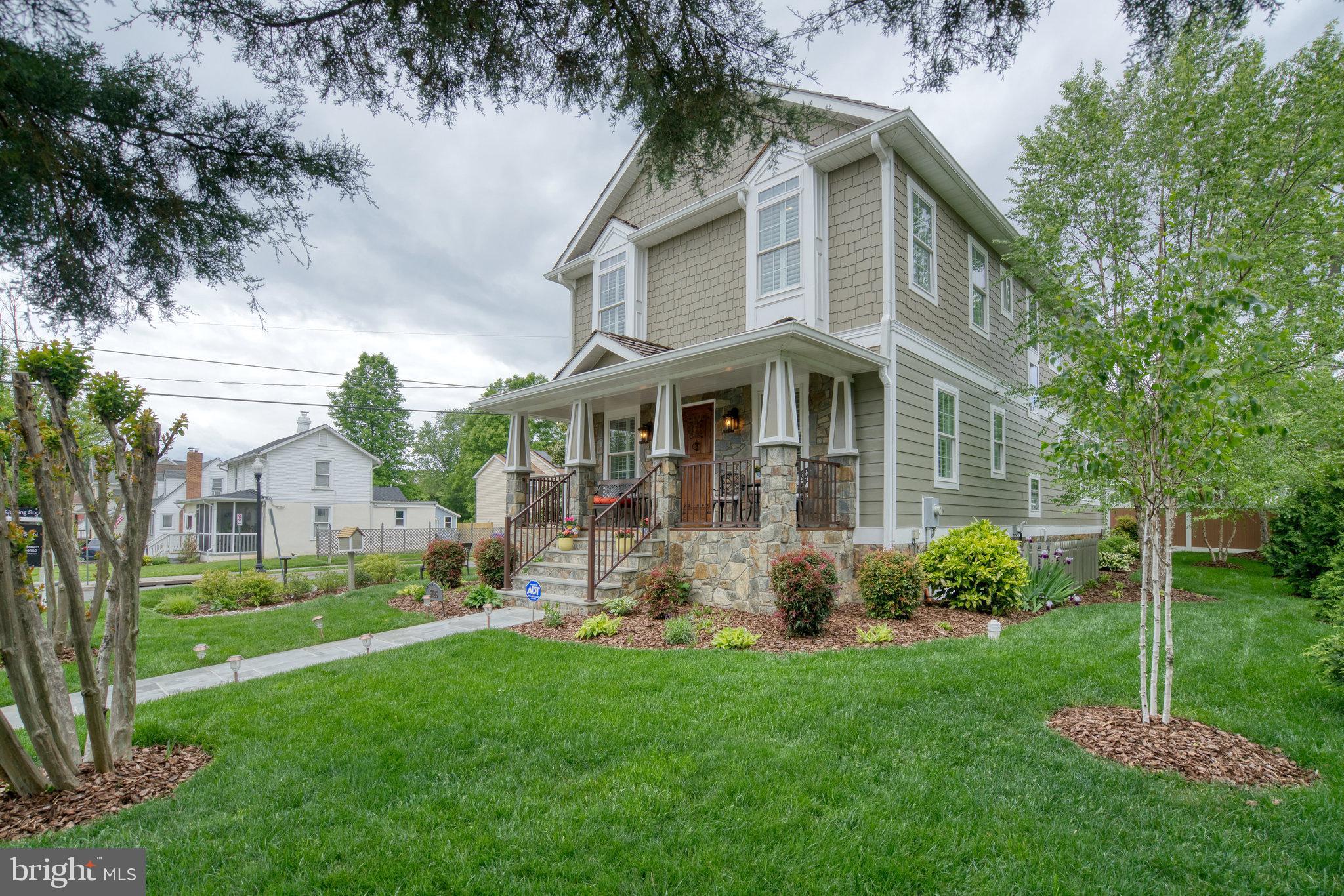 DOUGLAS PARK - Residential