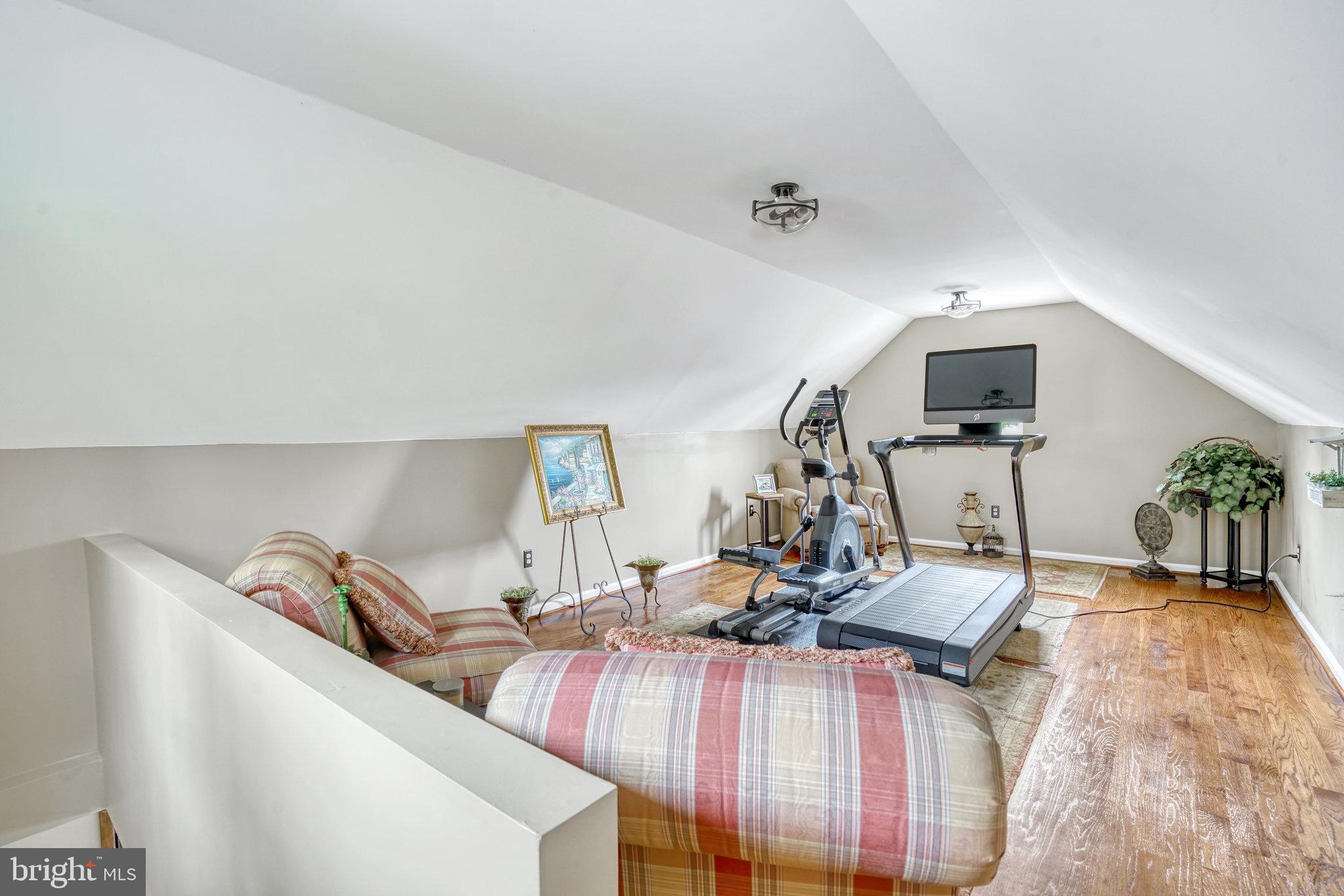 DOUGLAS PARK - Residential