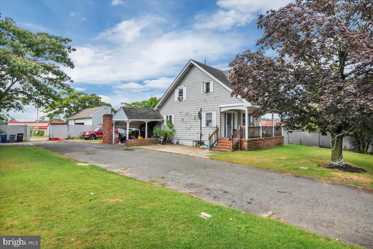 5 IRVIN AVENUE