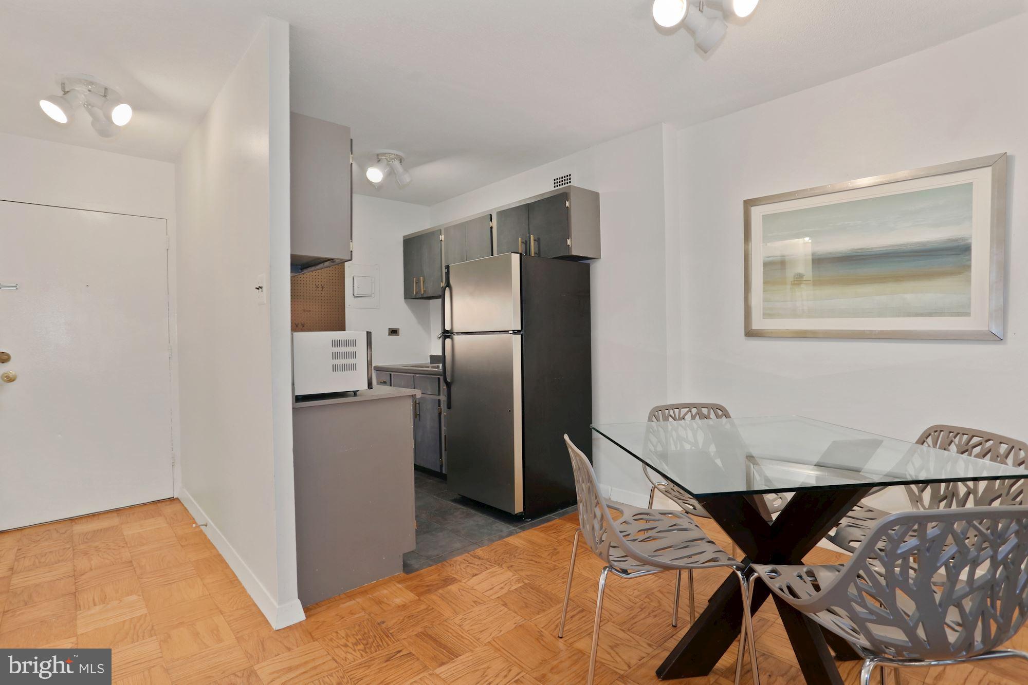 WEST END - Residential Lease