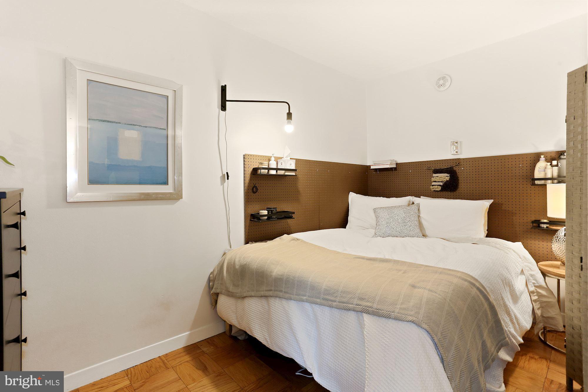WEST END - Residential Lease