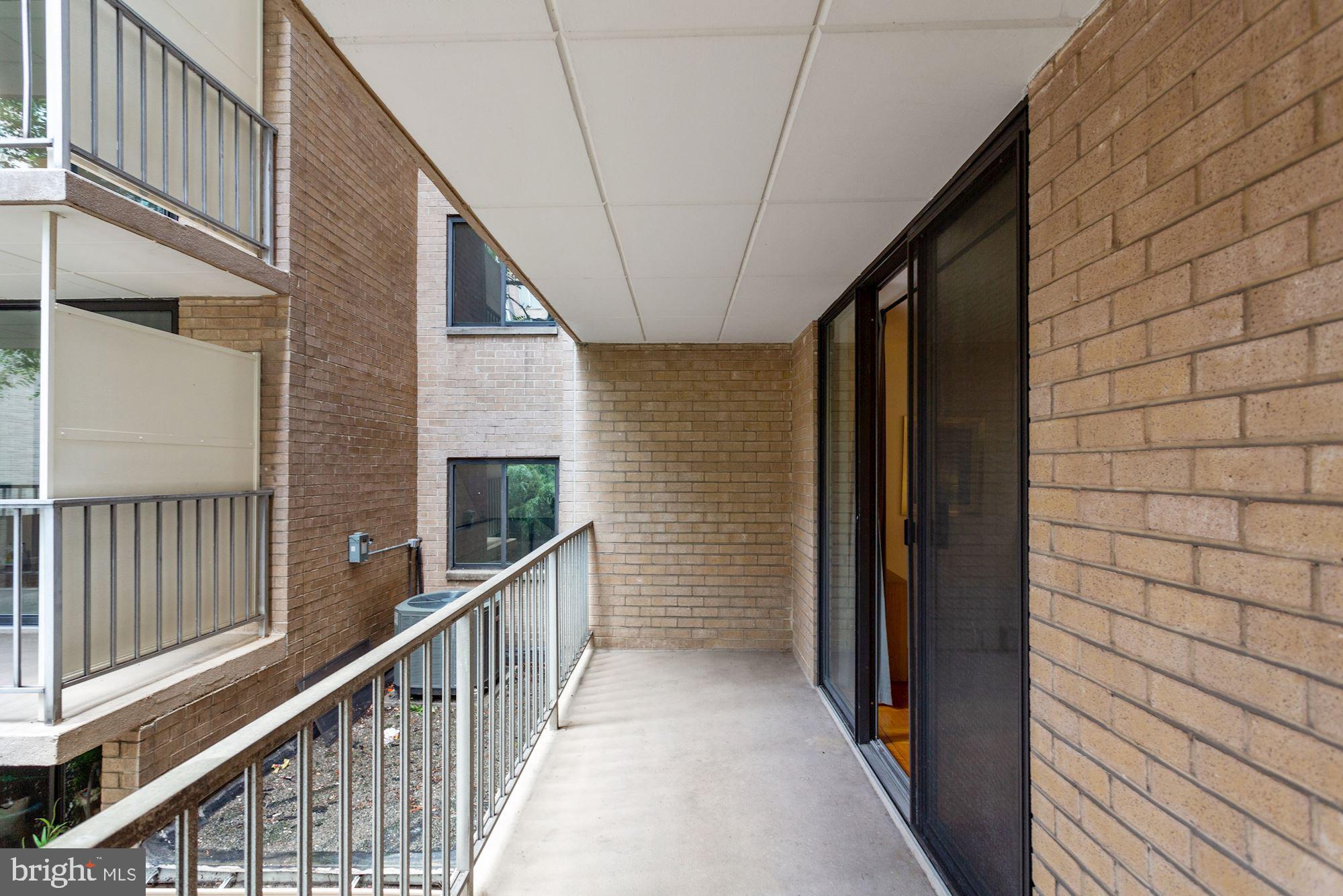WEST END - Residential Lease