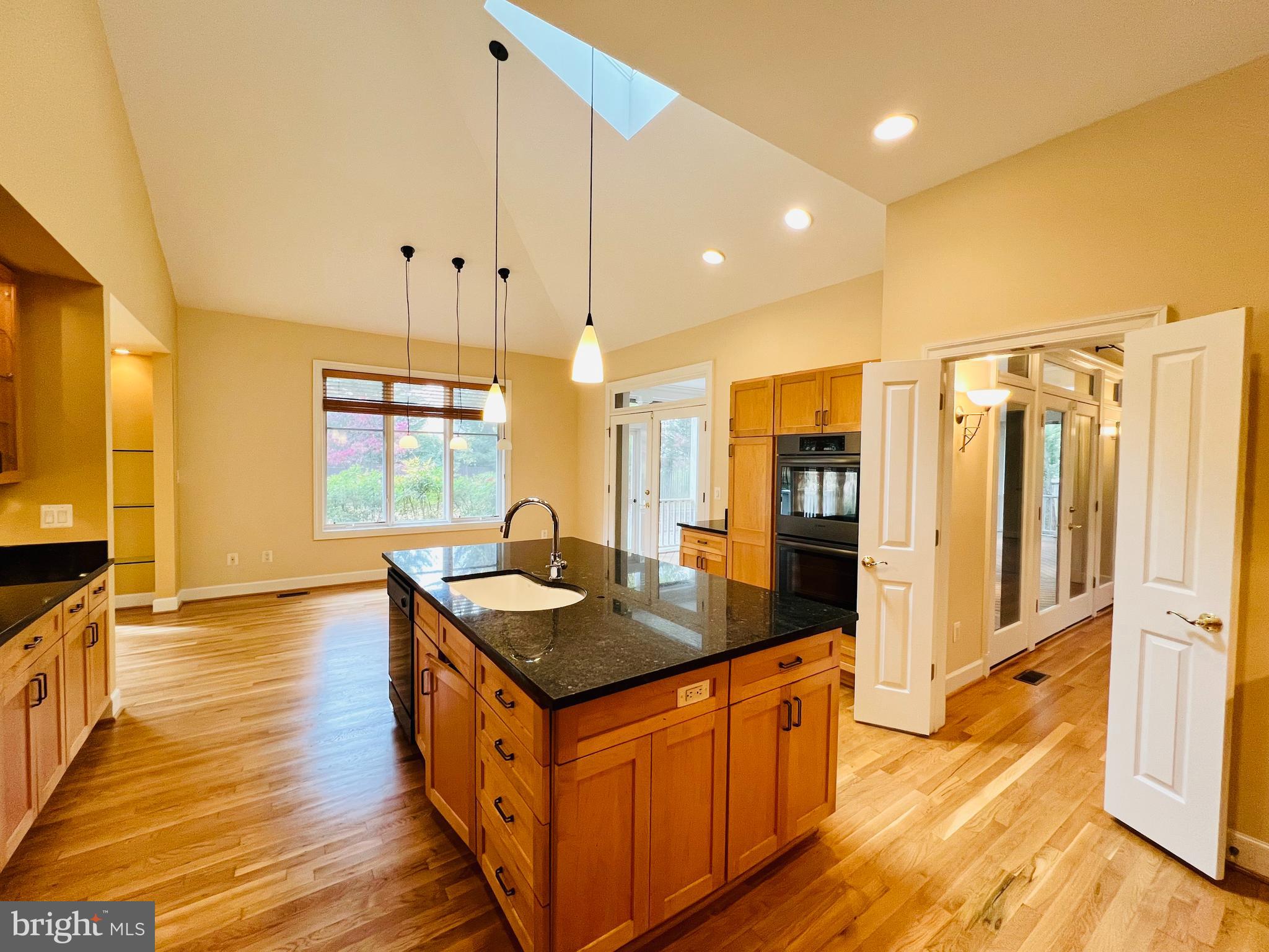 SALONA VILLAGE - Residential Lease