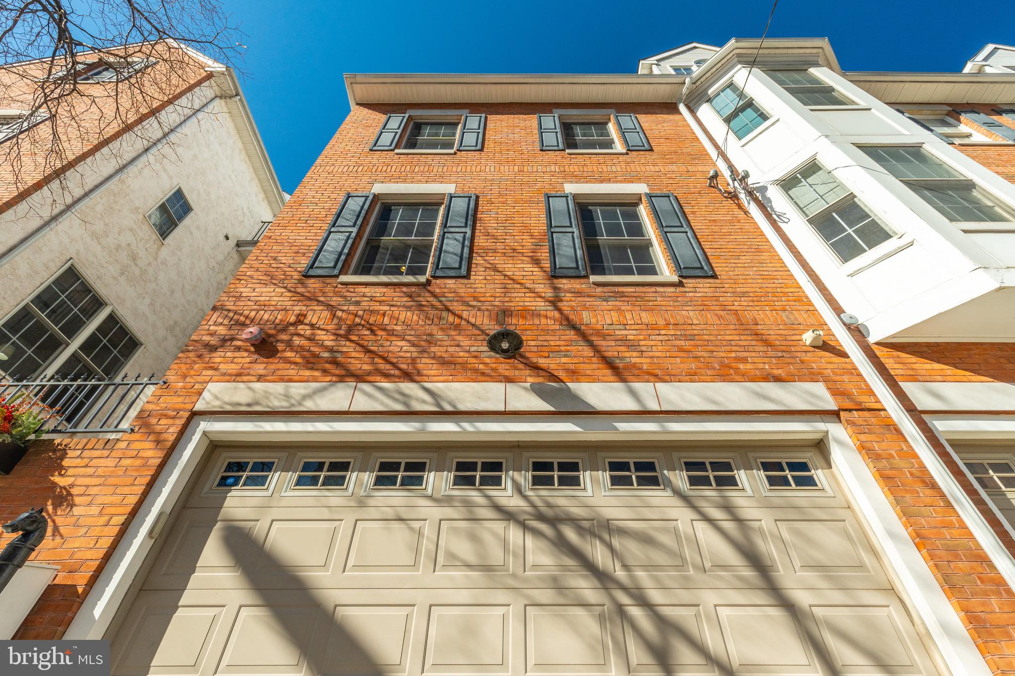 GRADUATE HOSPITAL - Residential